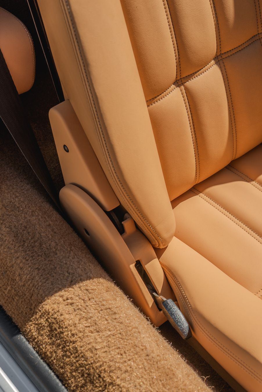 Ferrari 328 GTS interior retrim repairs leather seats sseat carpet targa open air convertible vehicle upholstery trim recover tan beige d:class dclass auto automotive