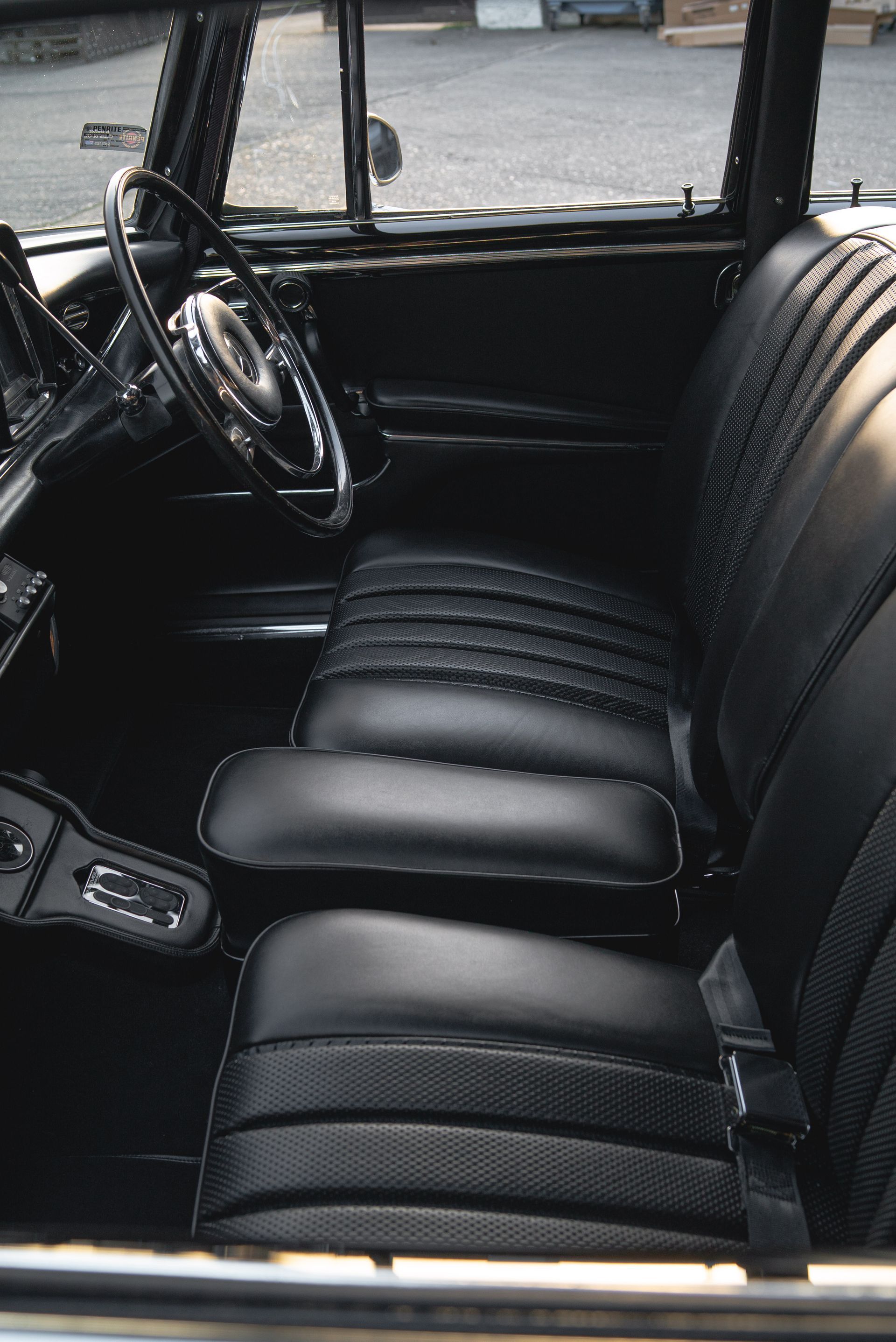 mercedes-benz W112 Fintail lowered air suspension airride slammed modified interior retrim restoration d:class automotive leather seat seats basket weave