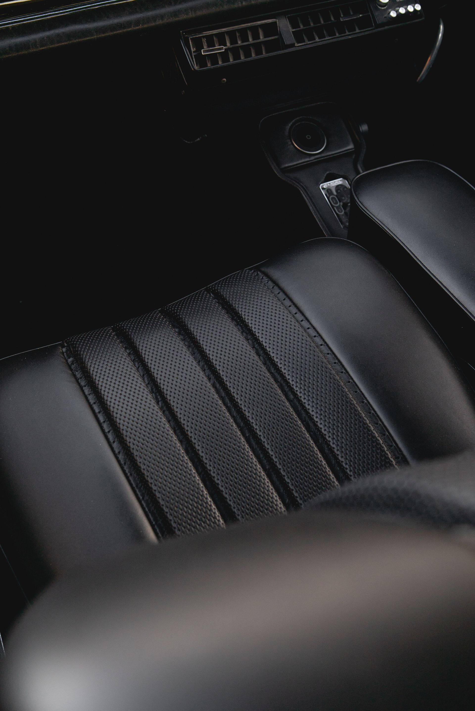 mercedes-benz W112 Fintail lowered air suspension airride slammed modified interior retrim restoration d:class automotive leather seat seats basket weave