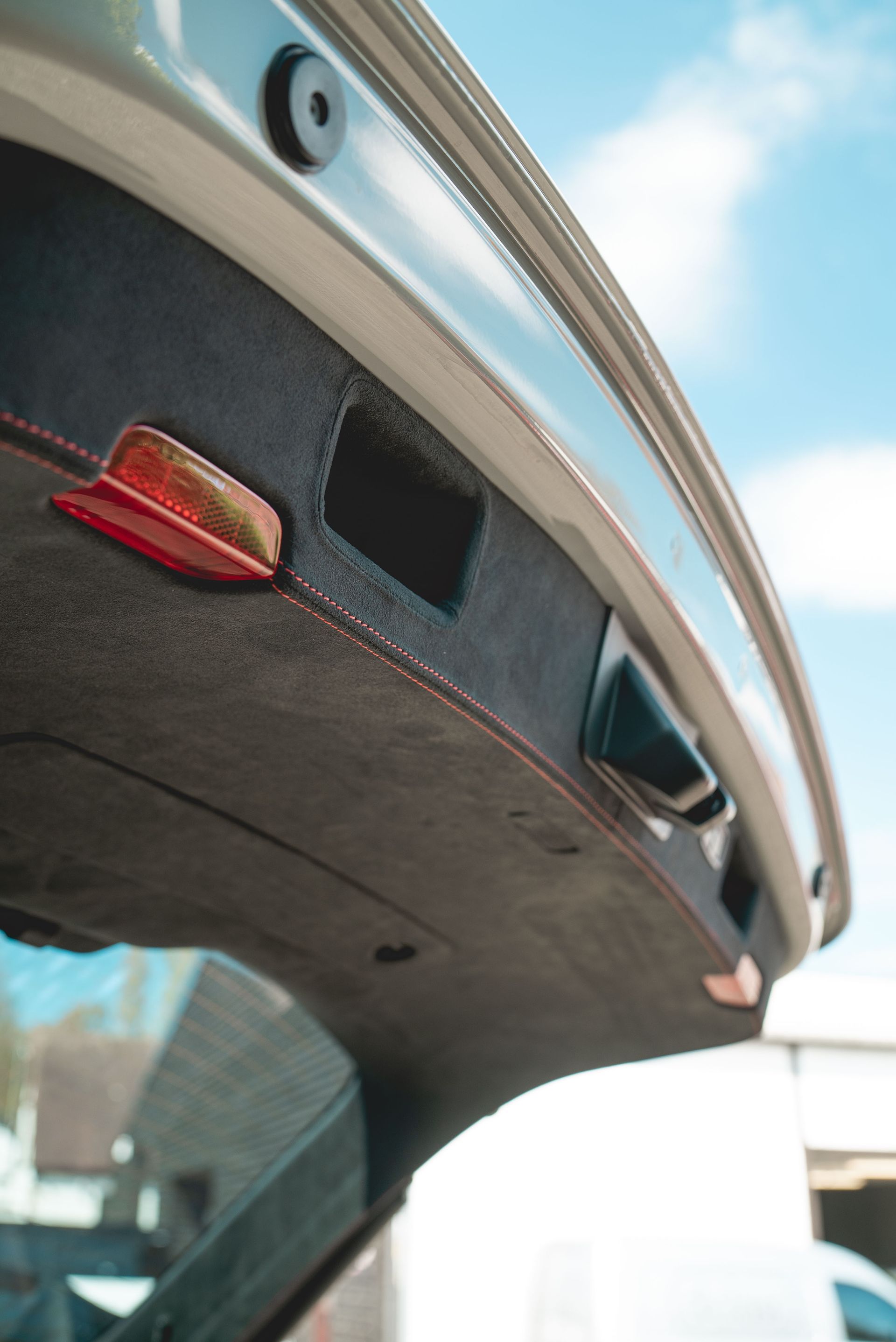 porsche macan GTS oem plus oem+ upgrade interior retrim alcantara factory upgrade d:class automotive retrim trim trimming