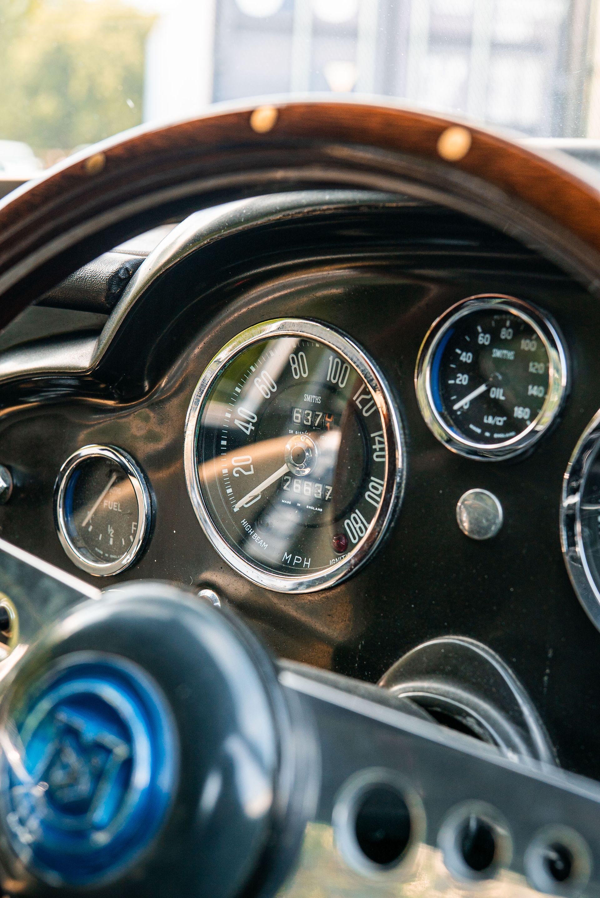 Aston Martin DB4 GT 18 green tillett racing race seat d:class leather pads customised interior green nappa