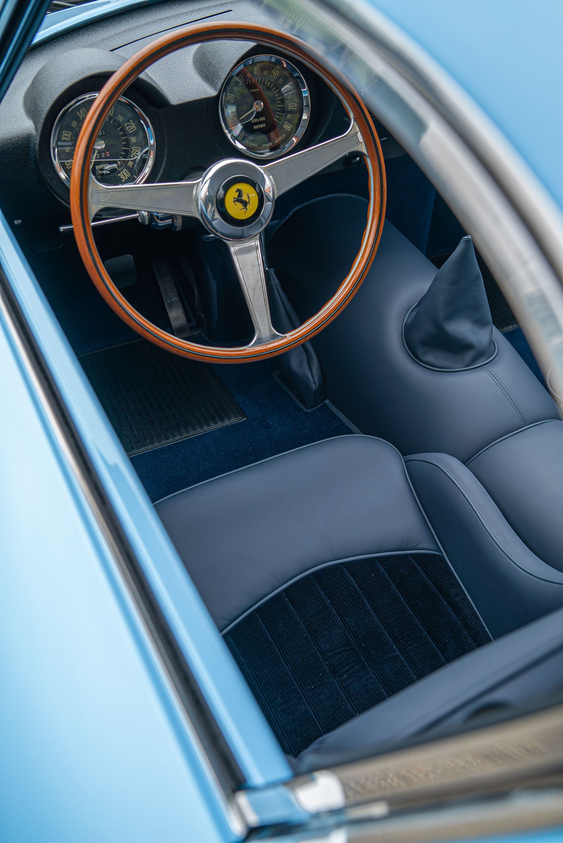 Ferrari SWB 250 GTO Engineering restoration interior full retrim leather corduroy nappa blue d:class automotive