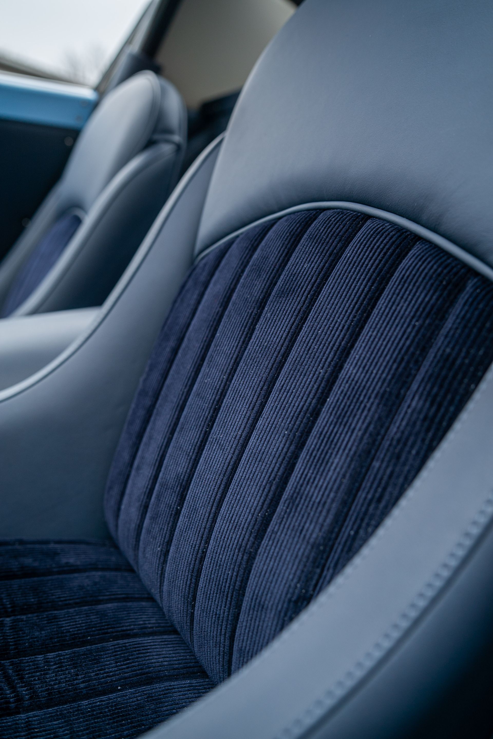 Ferrari SWB 250 GTO Engineering restoration interior full retrim leather corduroy nappa blue d:class automotive