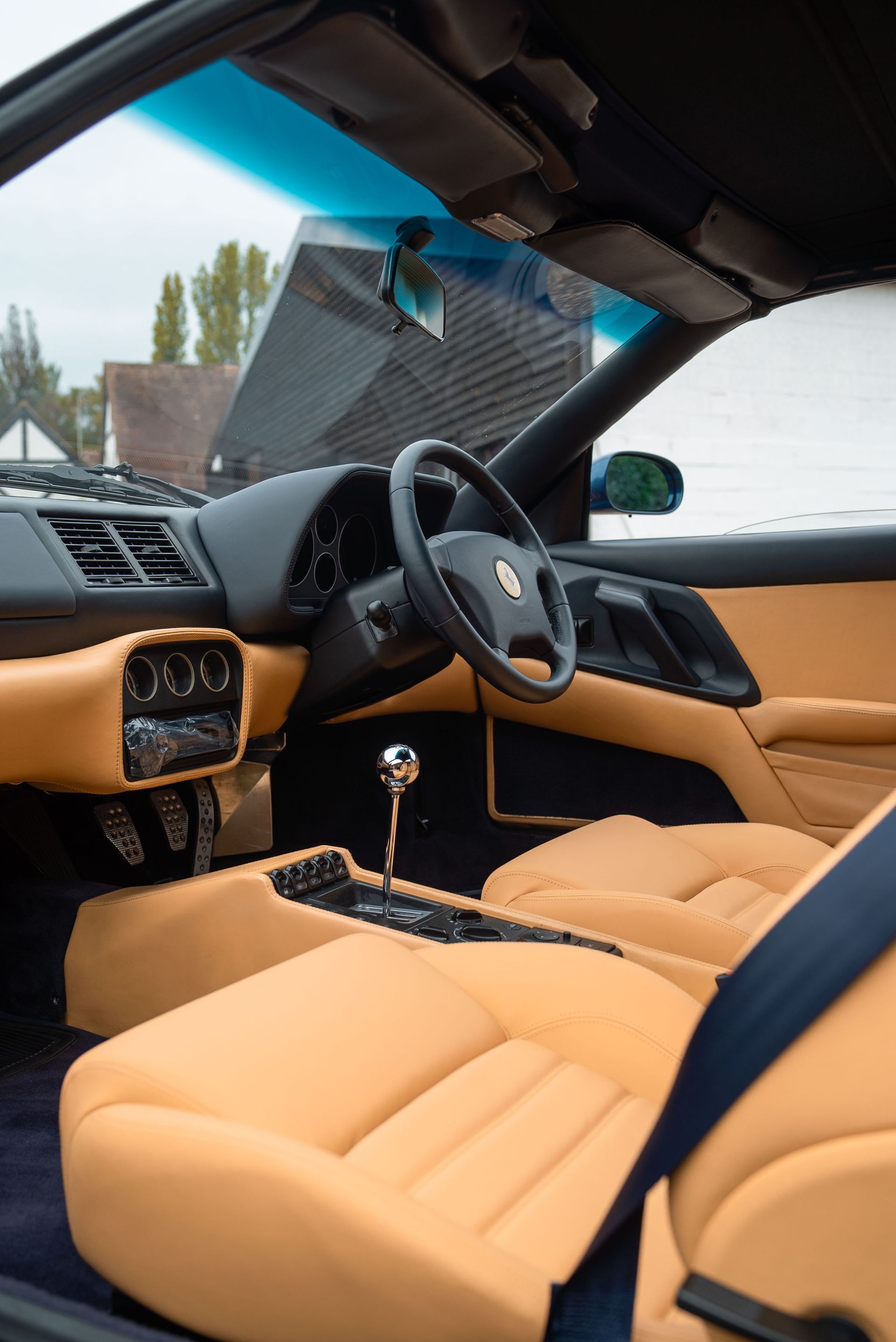 Ferrari F355 spyder interior retrim cream beige seat seats blue interior restoration tonal d:class automotive surrey dashboard