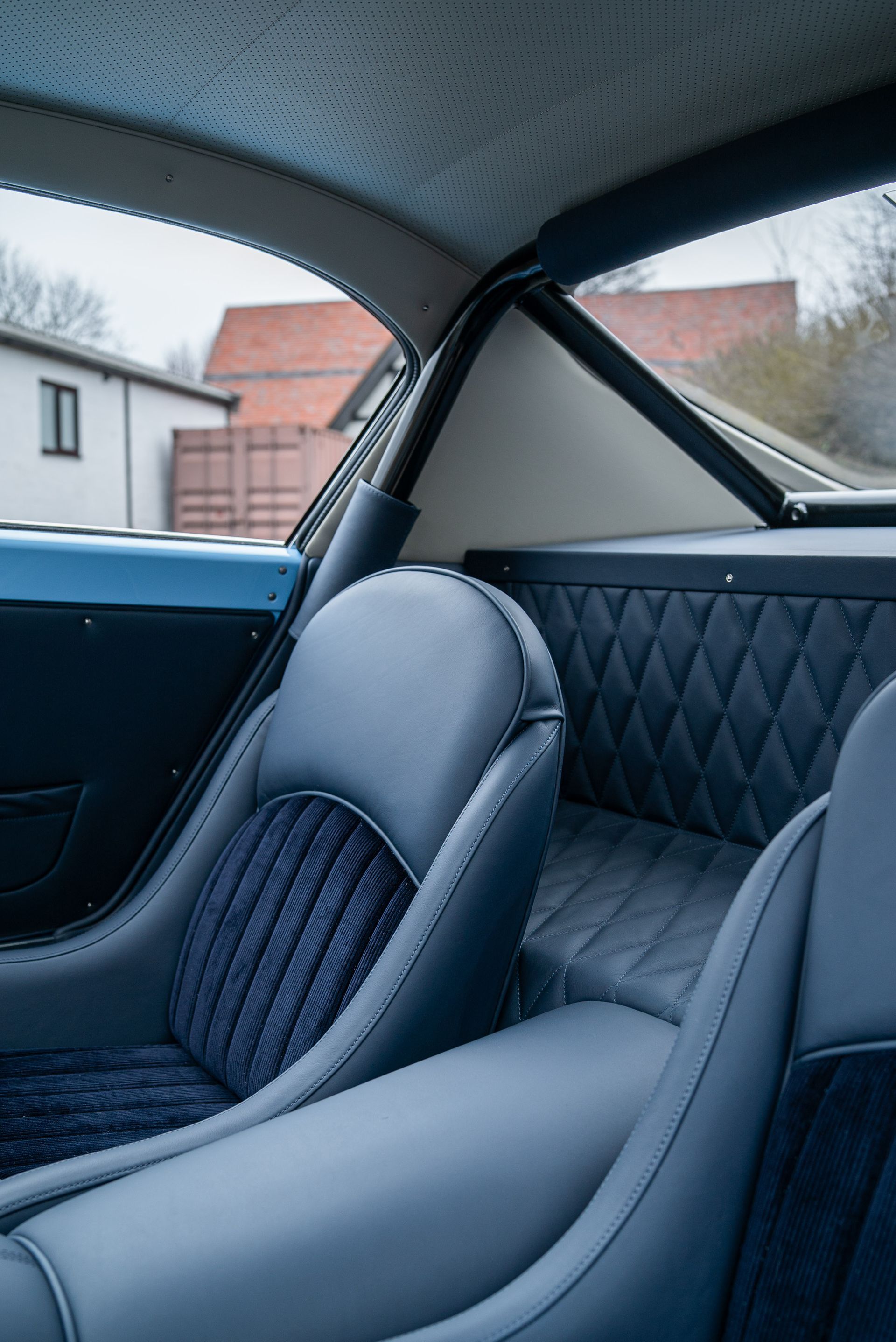 ferrari swb gto engineering d:class automotive interior restoration retrim  trim trimming blue leather corduroy swb 250 