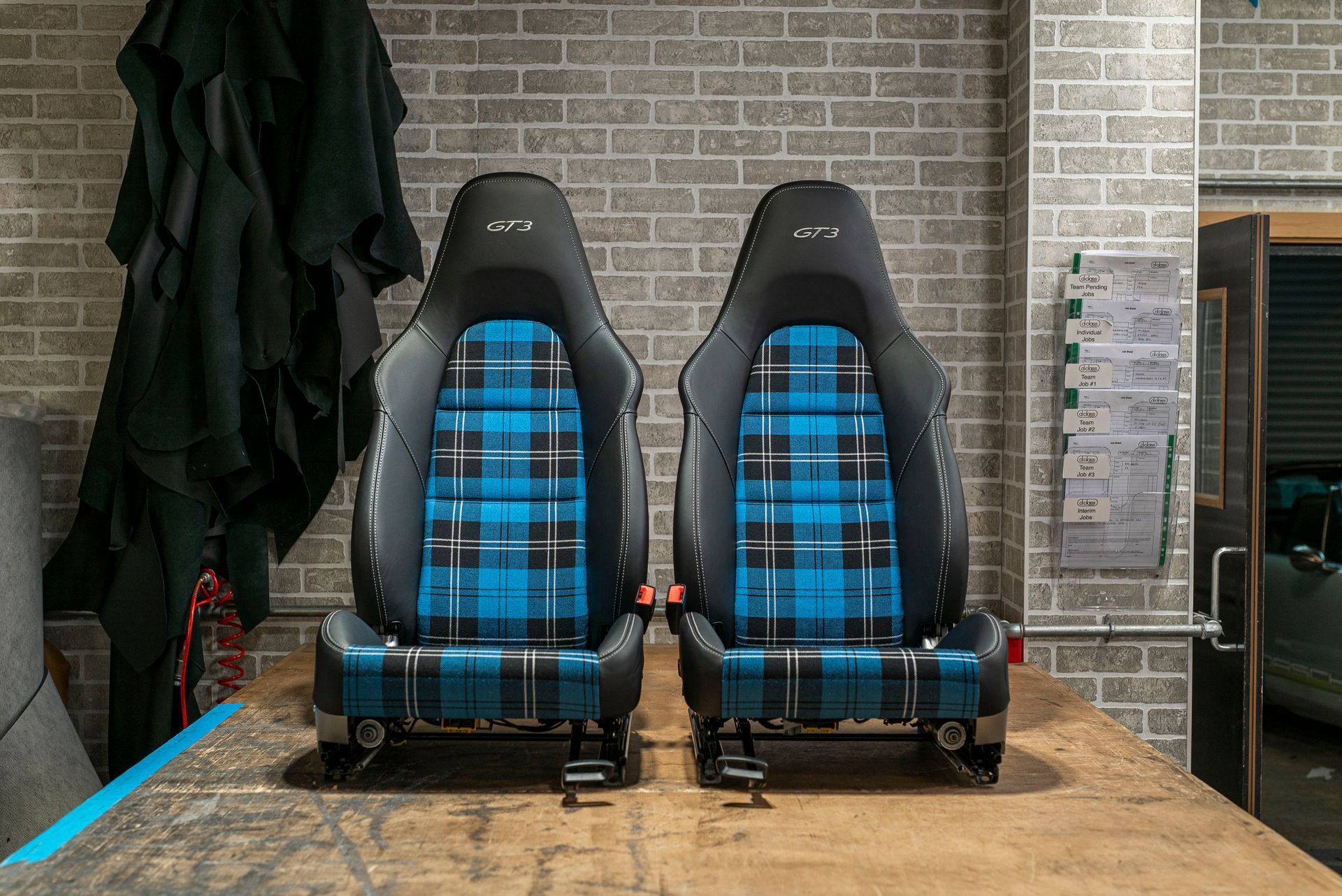 Porsche 911 991 GT3 comfort seats blue tartan seat centre retrim d:class automotive surrey oem custom customised