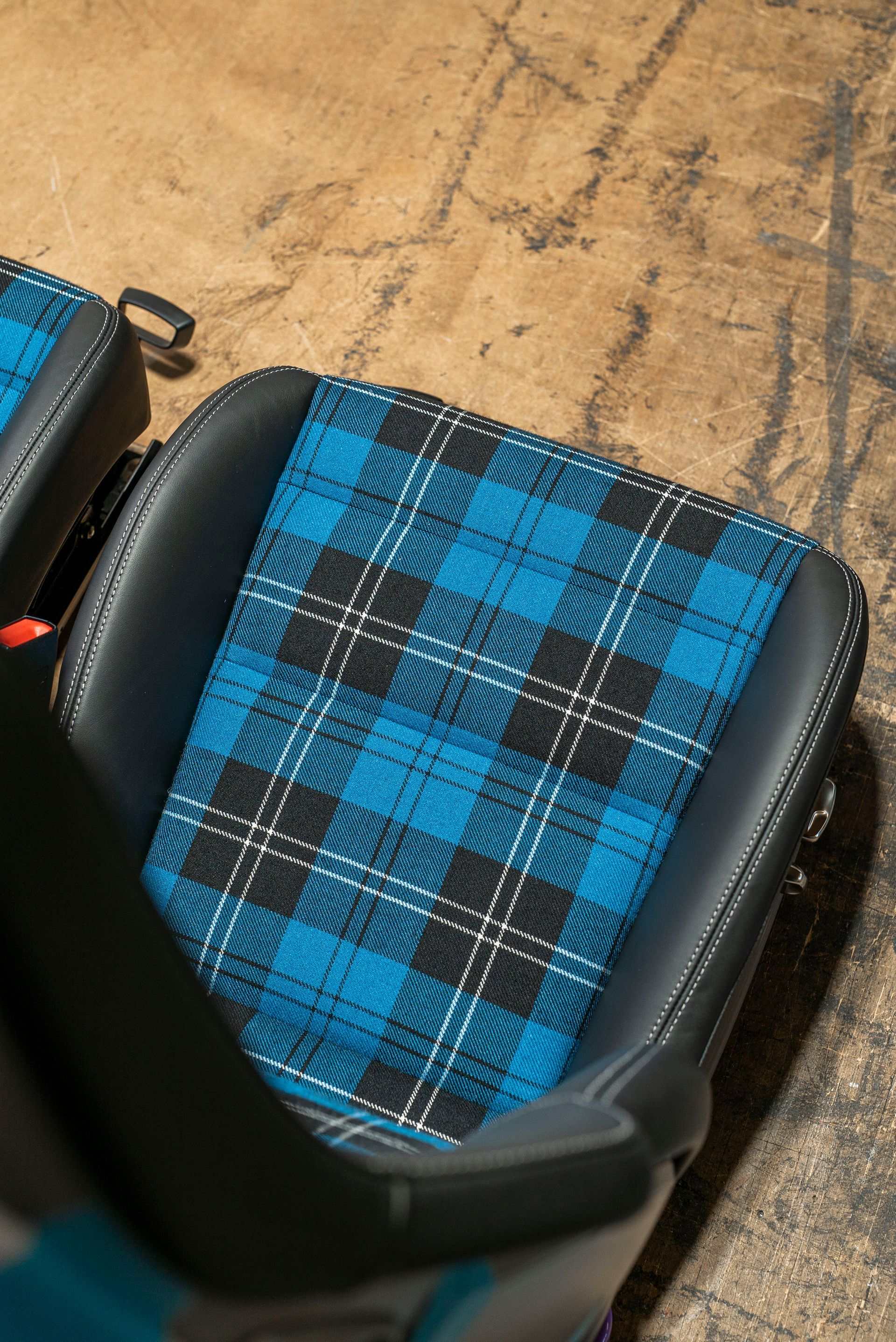 Porsche 911 991 GT3 comfort seats blue tartan seat centre retrim d:class automotive surrey oem custom customised