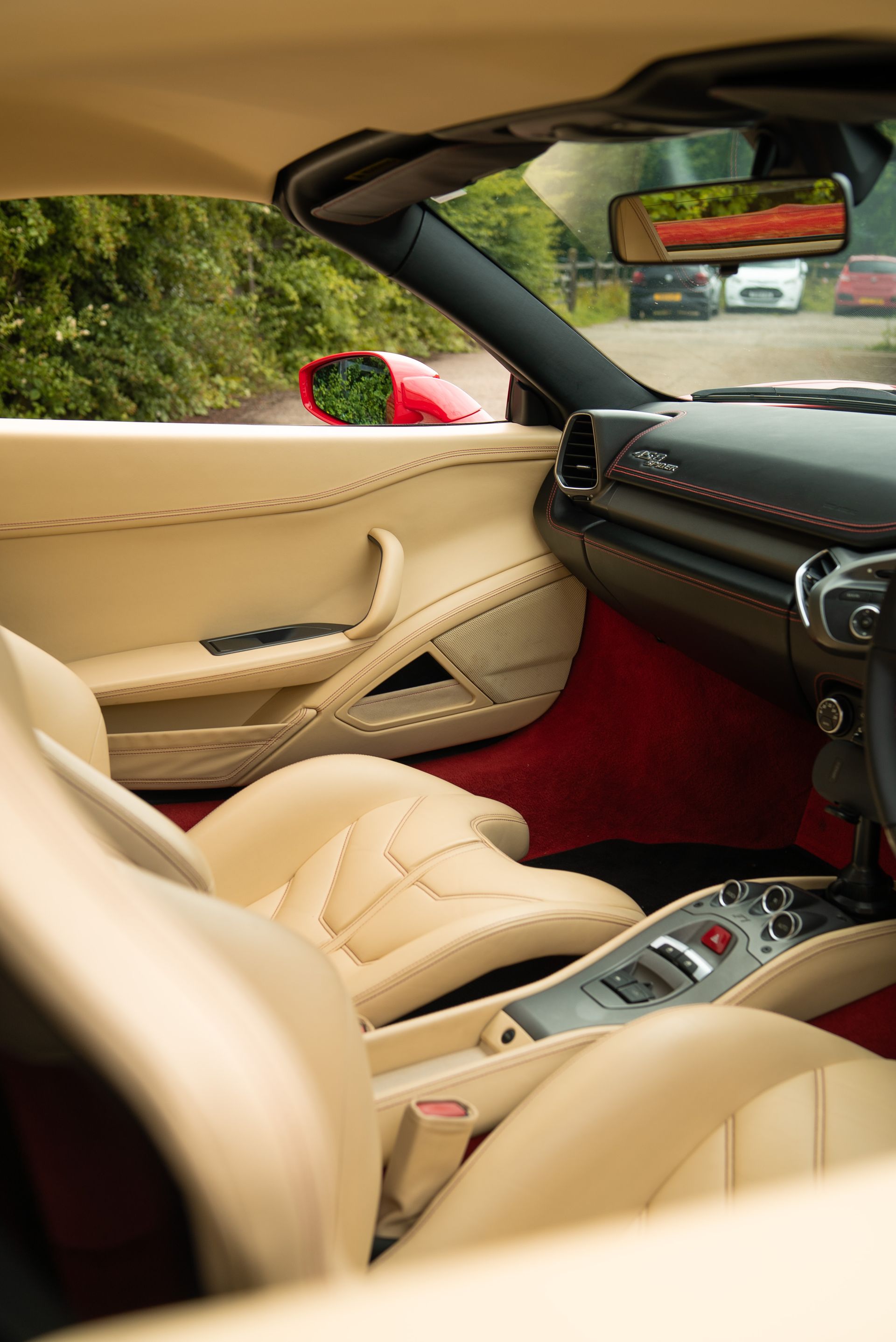 Ferrari 458 Spider steering wheel retrim d:class leather debossed perforated upholstered oem brand new black interior cream leather