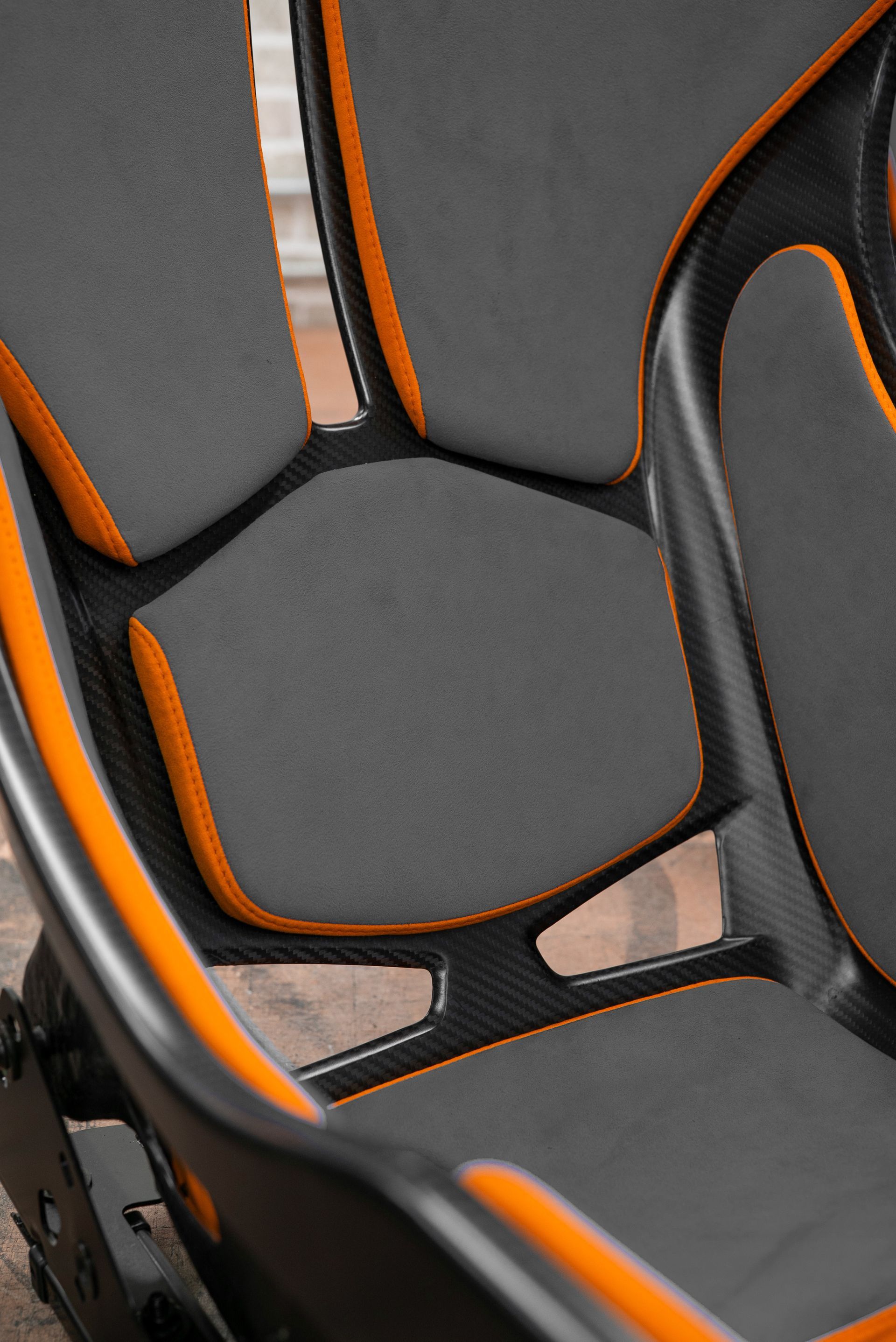 mclaren racing pads senna 600lt 675lt 750s 650r alcantara leather custom retrim reupholster reupholstered customised customized d:class automotive MSO who where