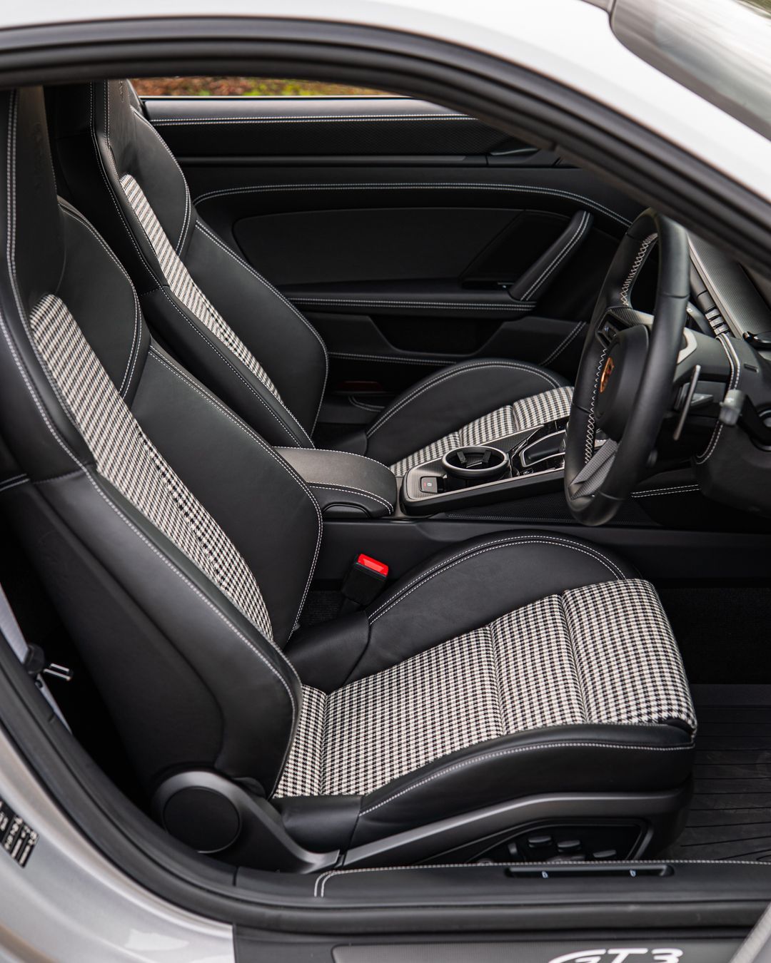 porsche 911 GT3 Touring retrim reupholster interiors interior houndstooth oem d:class dclass automotive near me sport seats plus