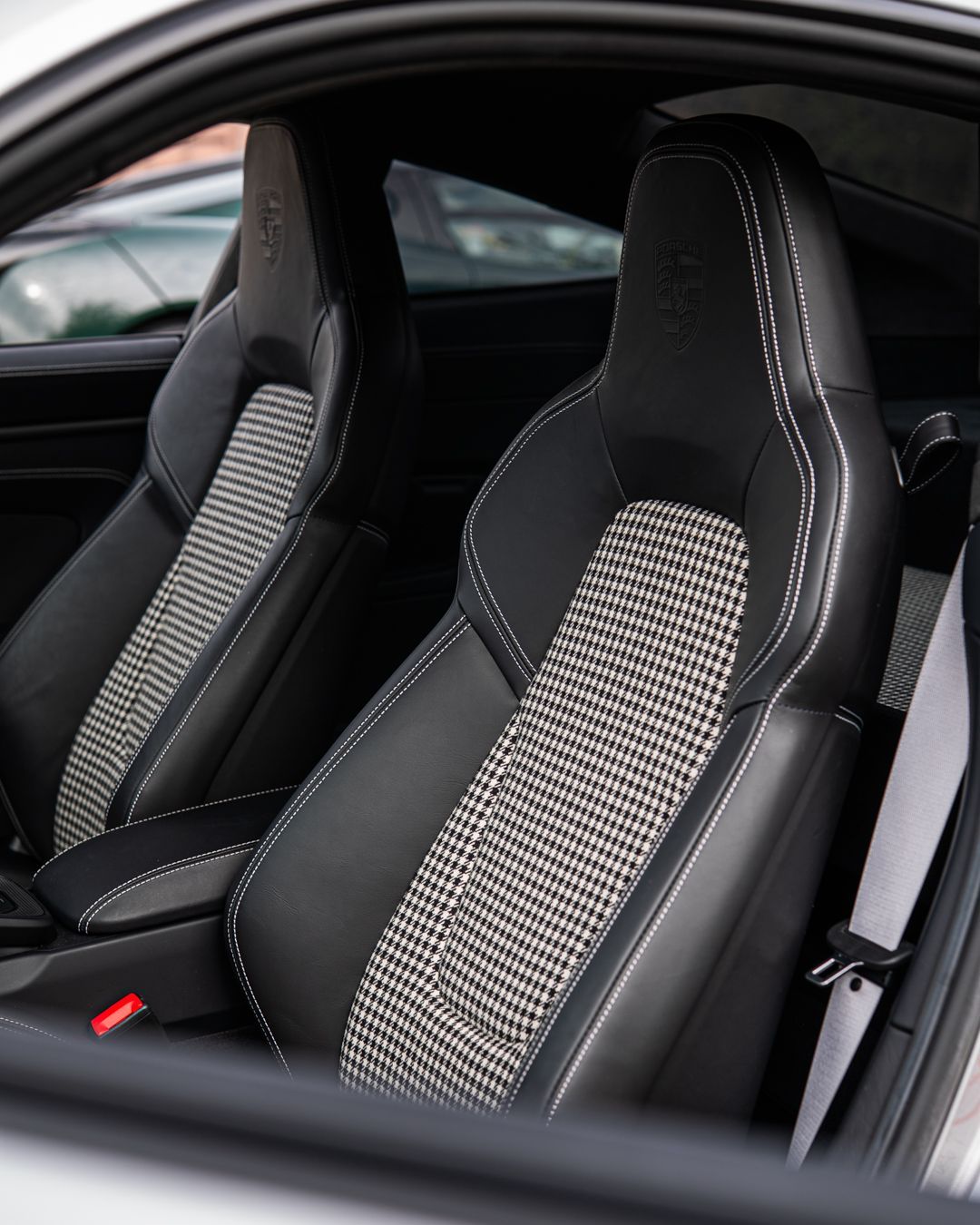 porsche 911 GT3 Touring retrim reupholster interiors interior houndstooth oem d:class dclass automotive near me sport seats plus