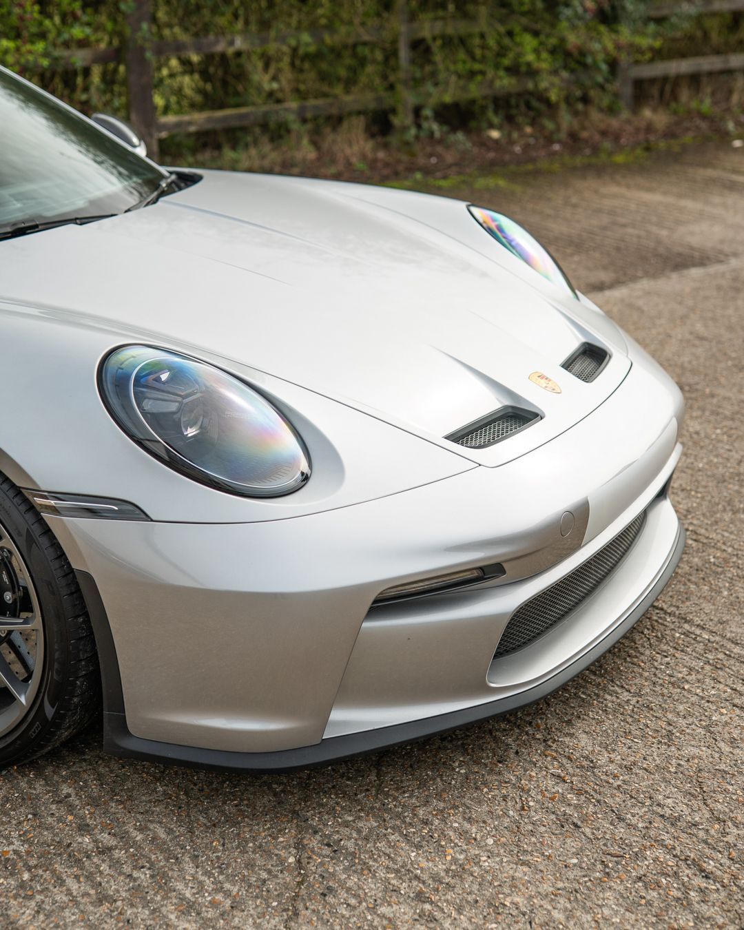 Porsche GT3 Touring silver 992.1