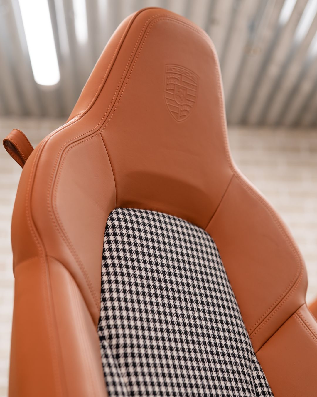 Porsche 911 sport seats tan leather black and white houndstooth retrim upholstery reupholstered dclass d:class oem plus oem+ heritage pack