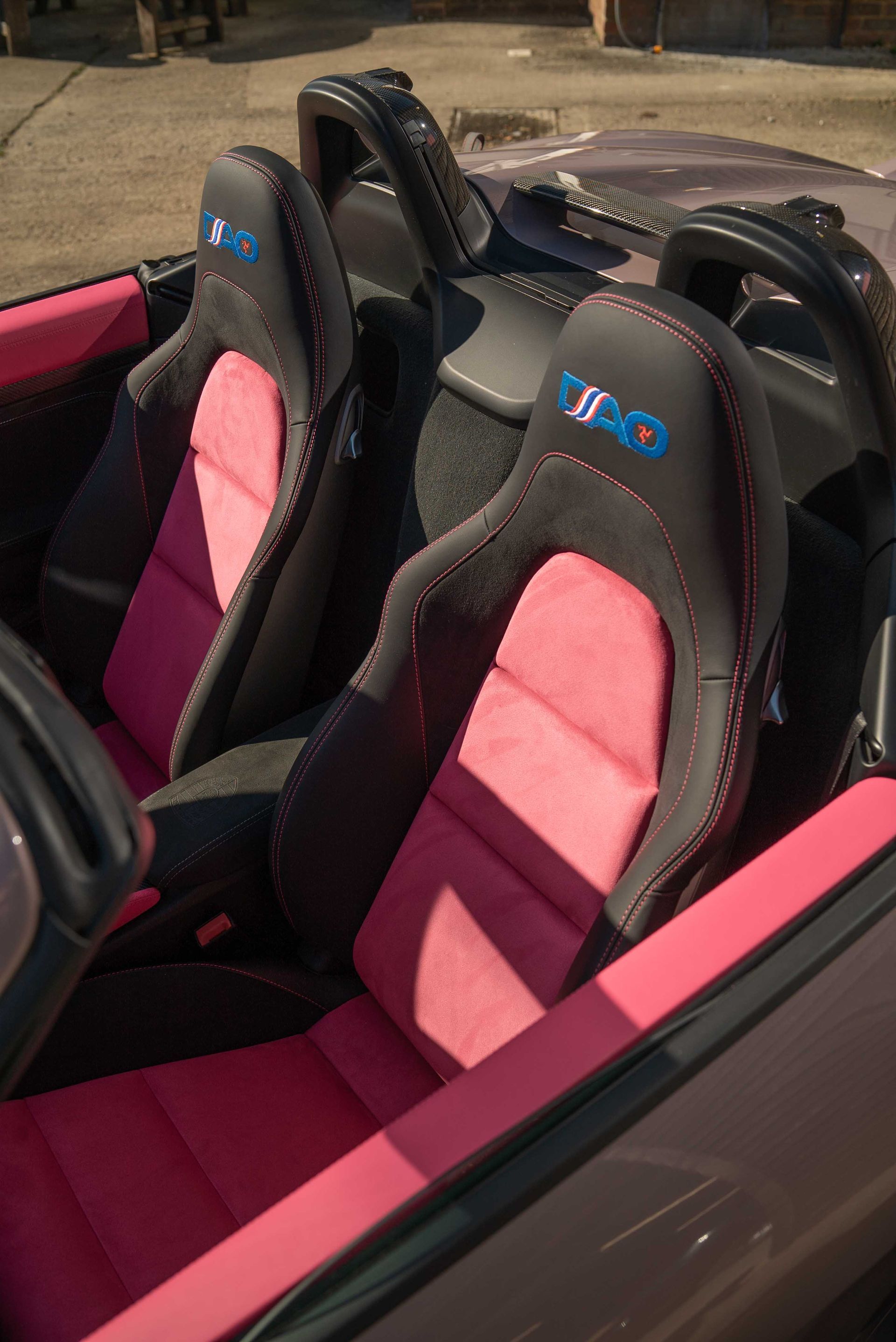 porsche spyder RS 718 interior retrim customisation custom customised pink alcantara dashboard seats frozen berry
