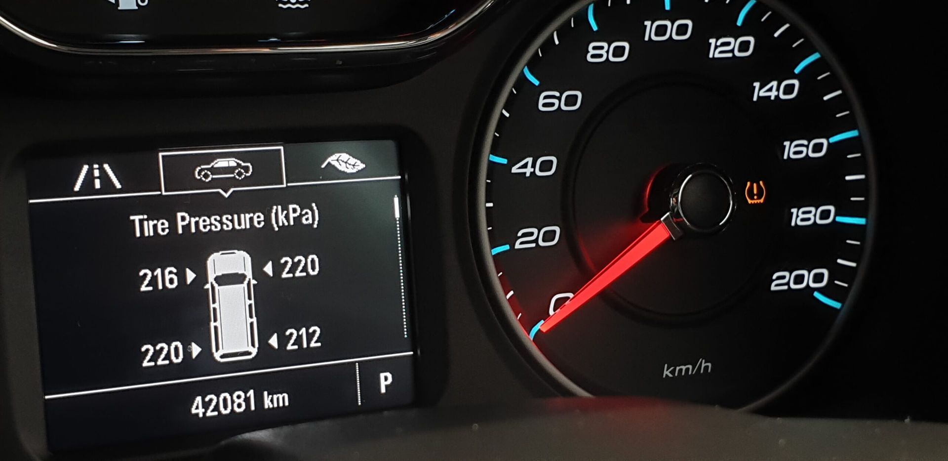 A close up of a car dashboard showing the tire pressure | Dana Meyer Auto Care