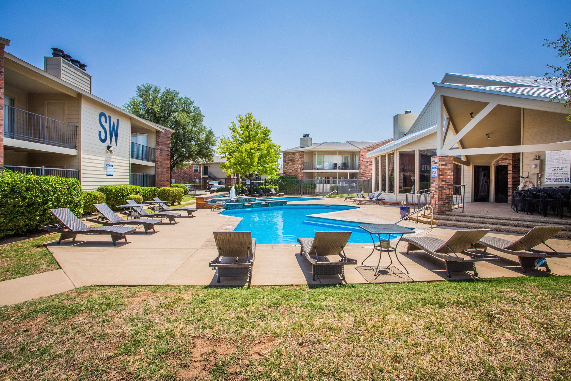 Saddlewood exterior #4