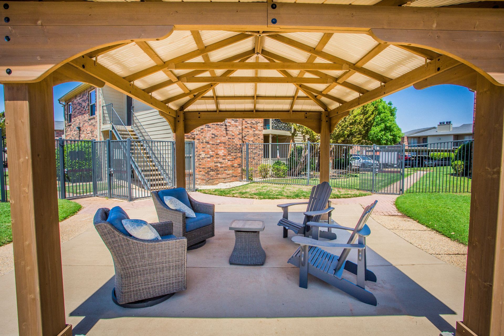 Saddlewood exterior #4