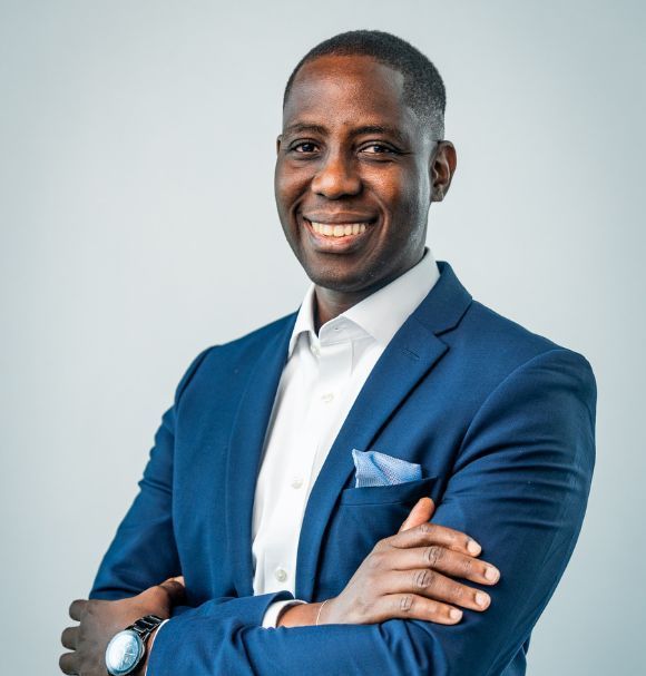 Hemen Shah, Chief Executive Officer