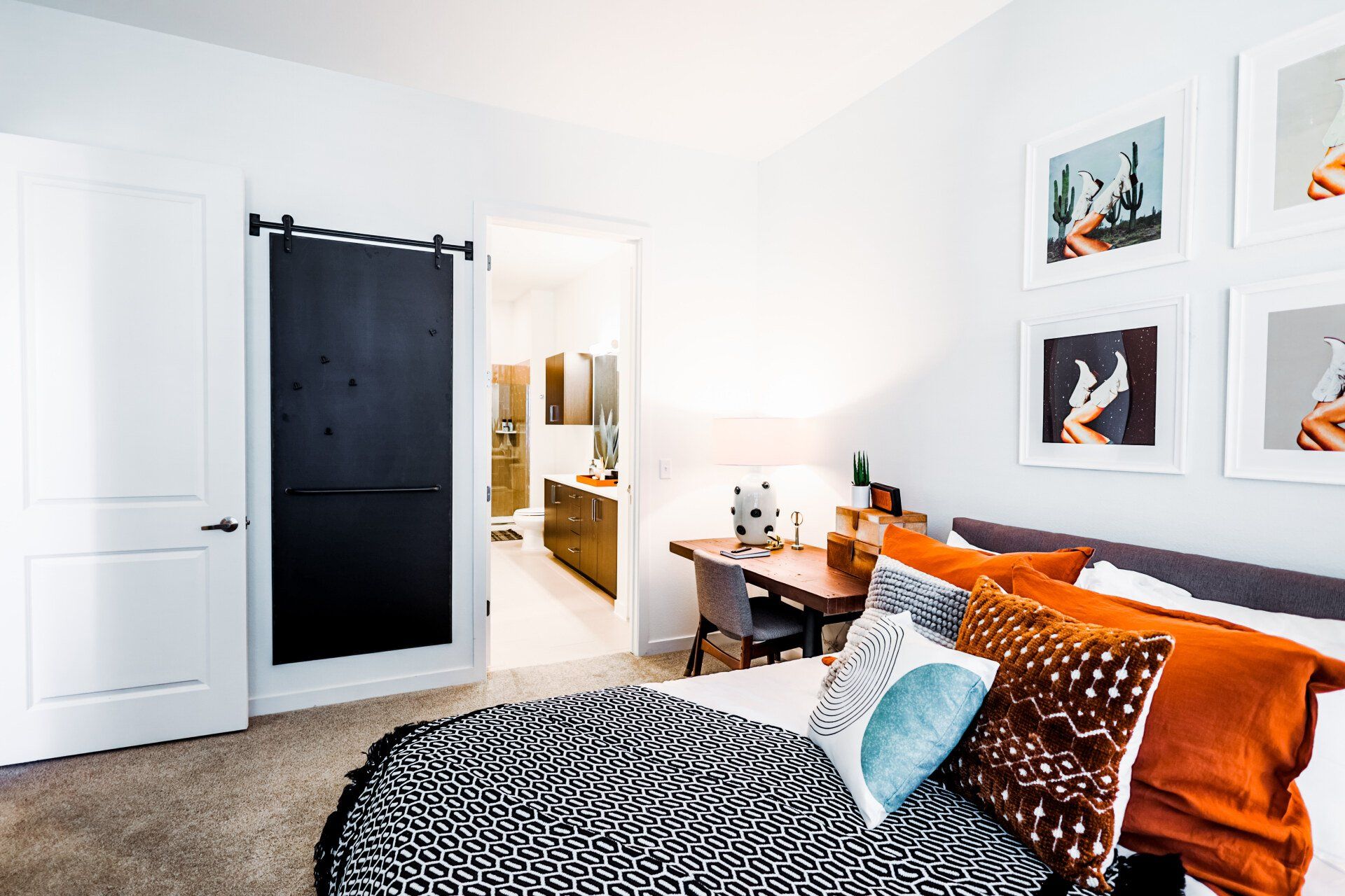 Main Street Lofts Luxury Apartments in Mansfield, TX