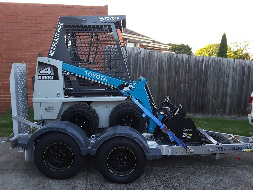 Mini bobcat dry hire for effective fire prevention