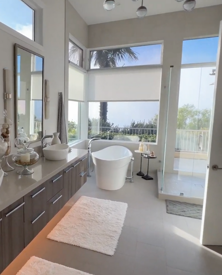 Experienced general contractor team completed bathroom remodel in beautiful Marin County home