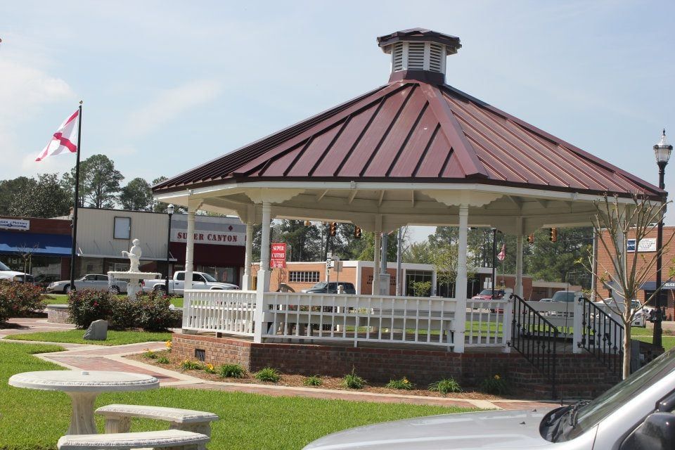 Newly Painted Roof - Newton, AL - Custom Roofing & Construction