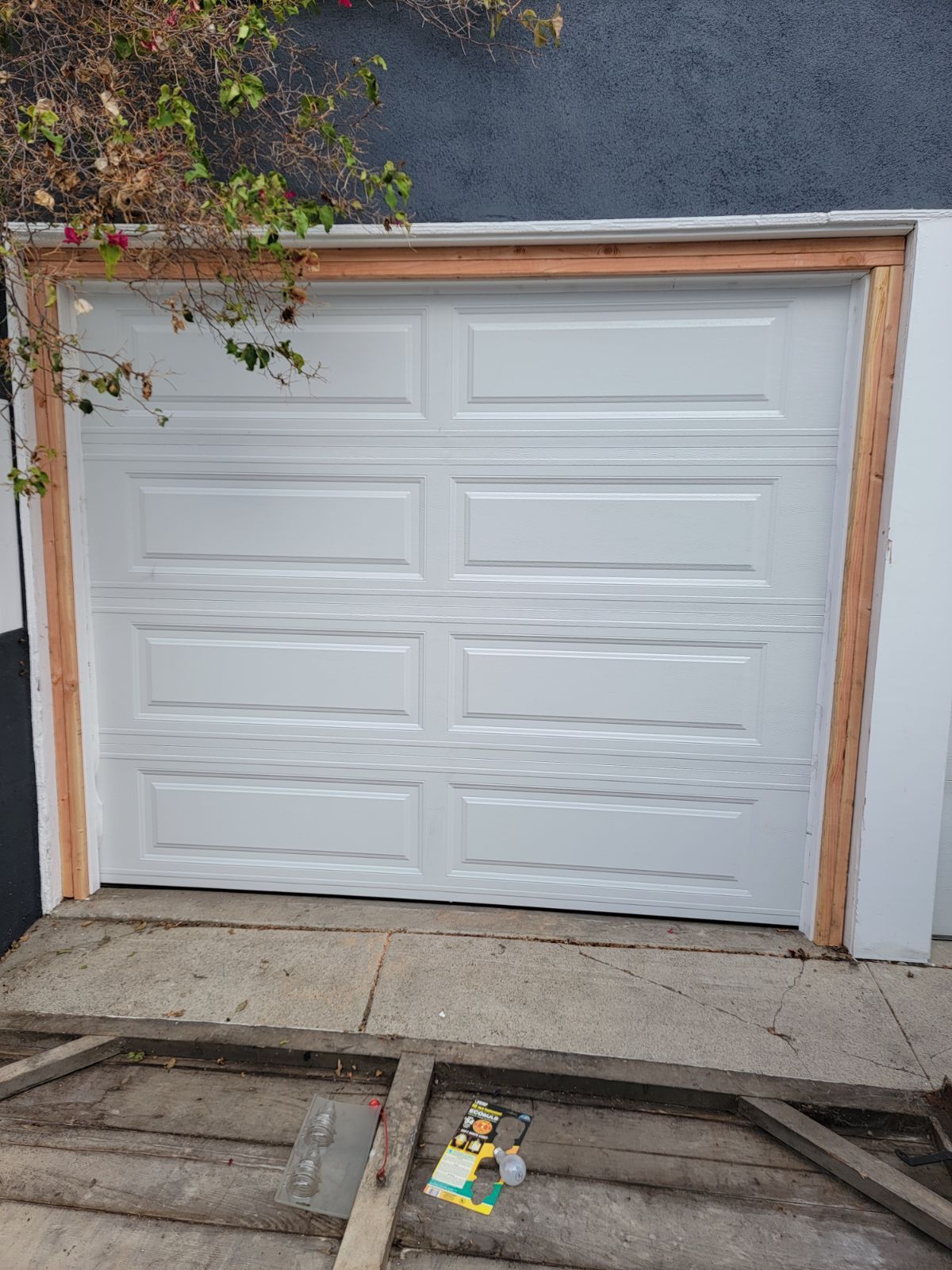 A White Garage Door — Lomita, CA — AAB Garage Door