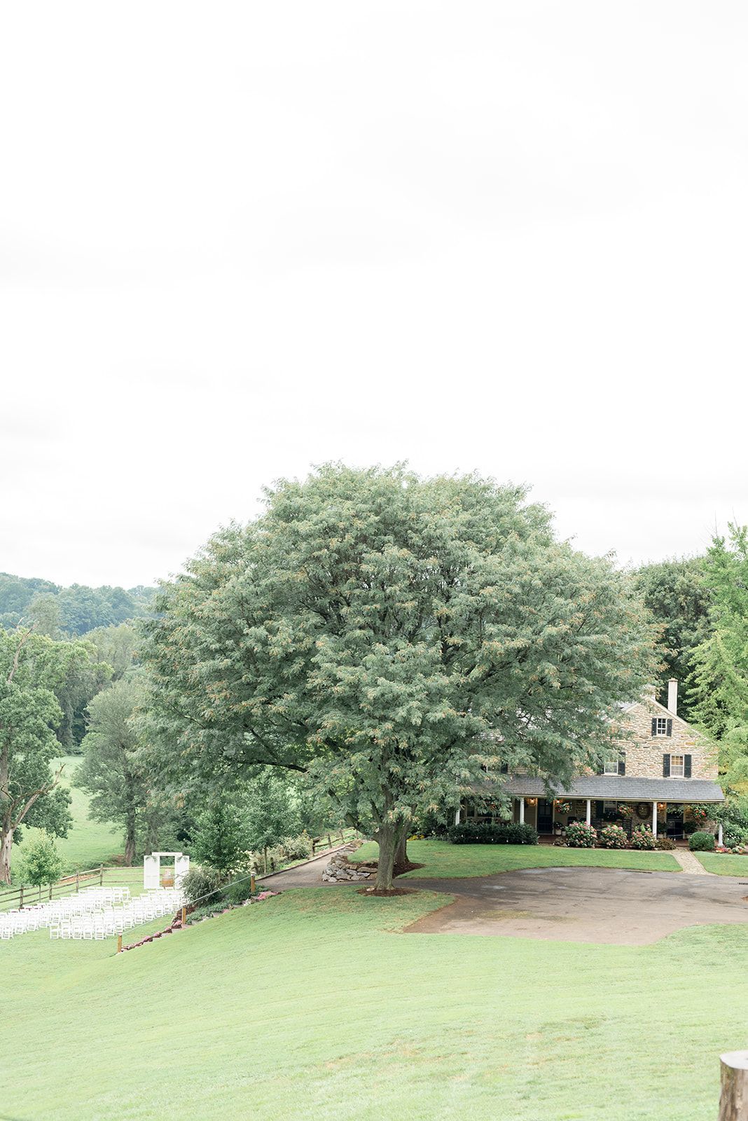 wedding at the smoker farm