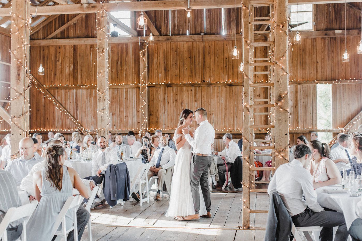 smoker farm wedding couple