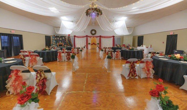 Christmas Wedding Photos