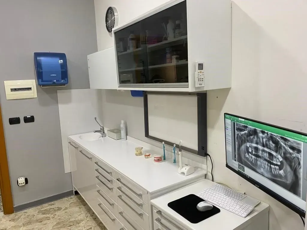 Studio Dentistico Dott. Michele Lamberti