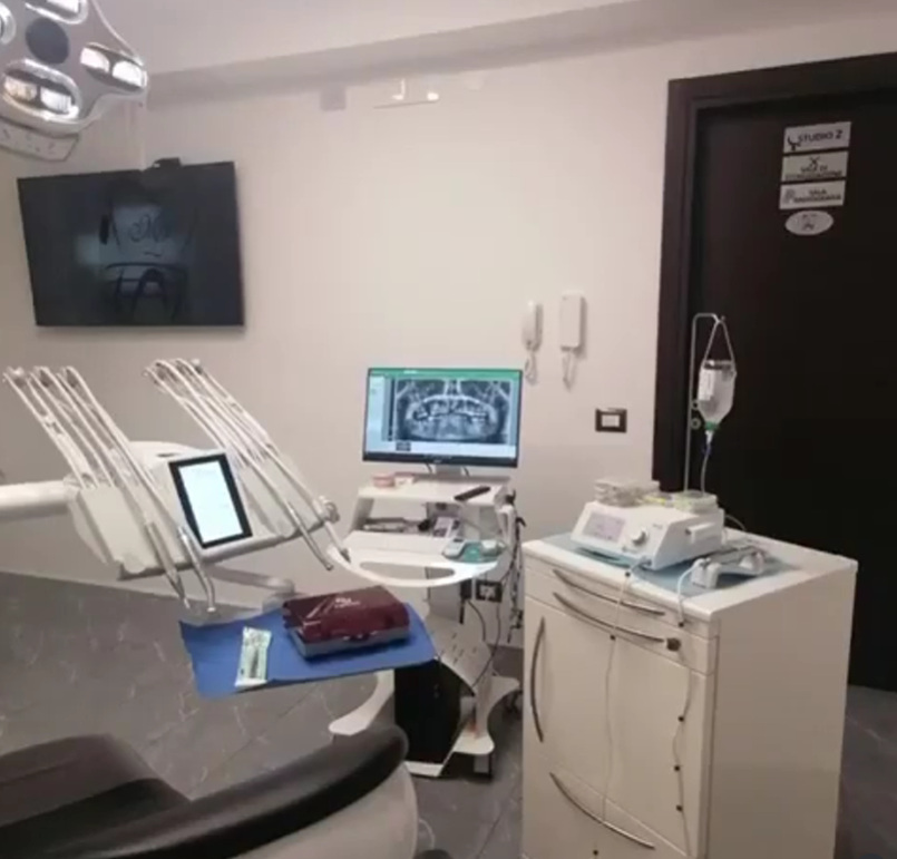 Studio Dentistico Dott. Michele Lamberti