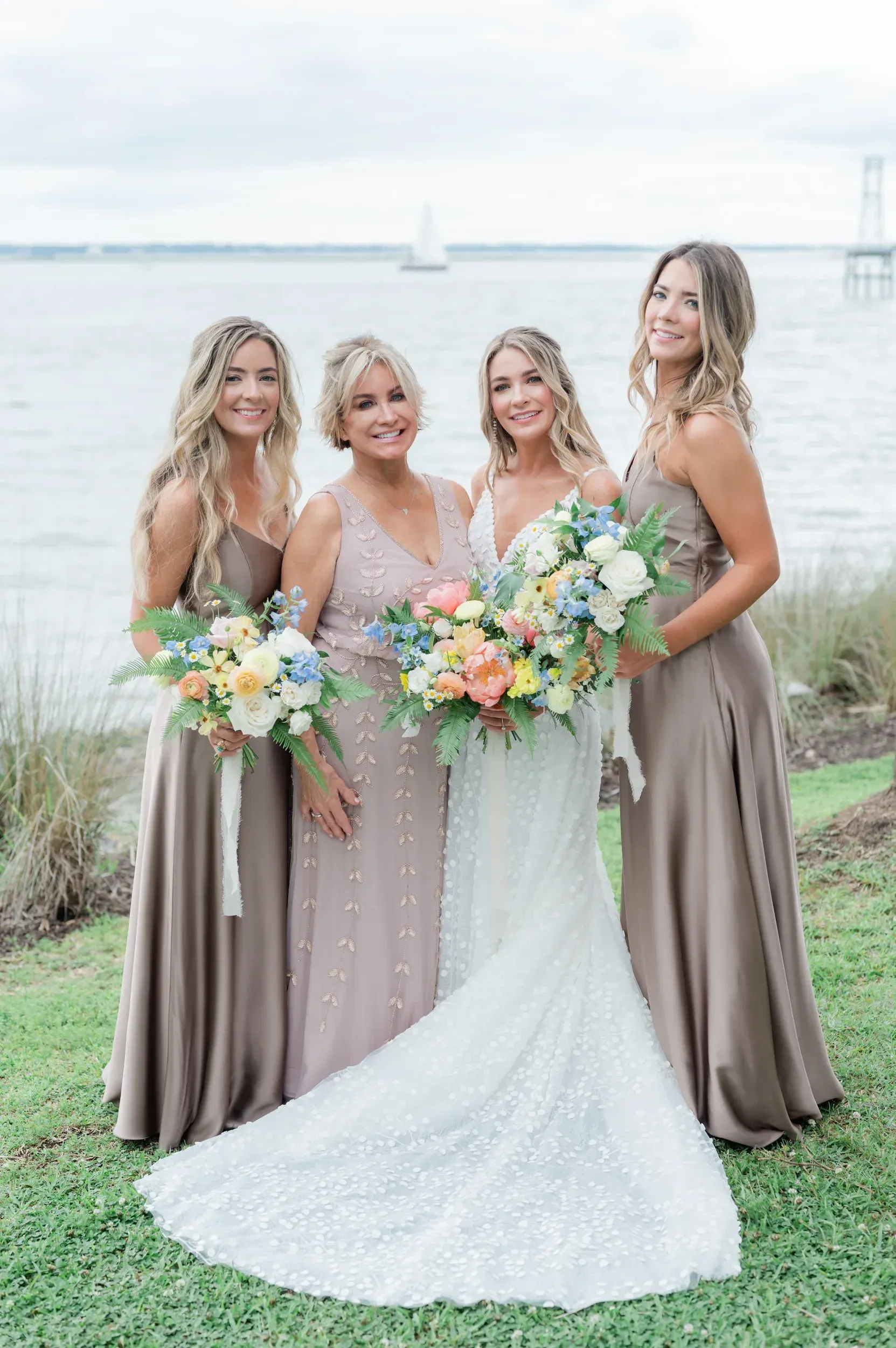 LEIGH HAYWARD PHOTOGRAPHY