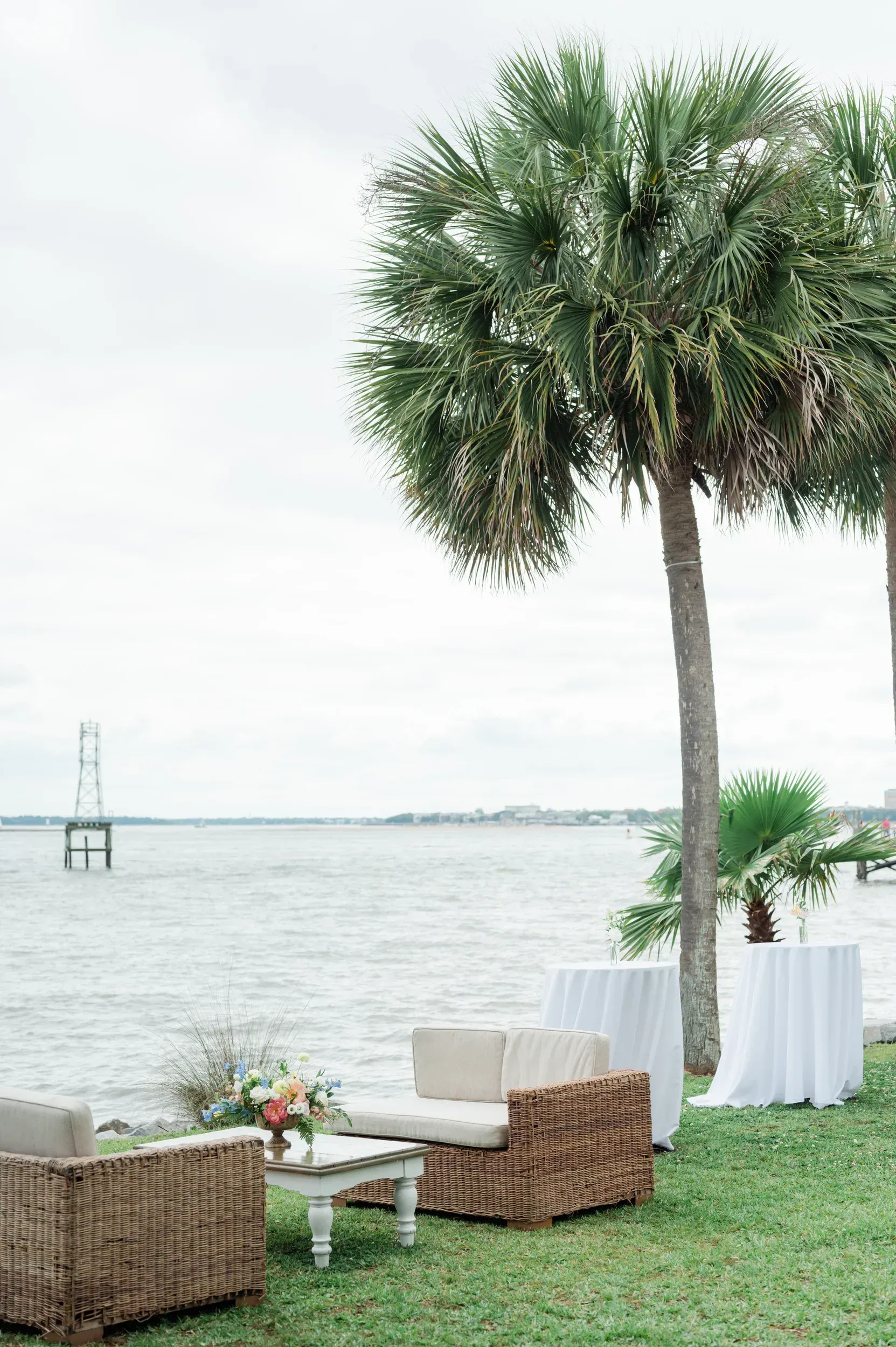 LEIGH HAYWARD PHOTOGRAPHY