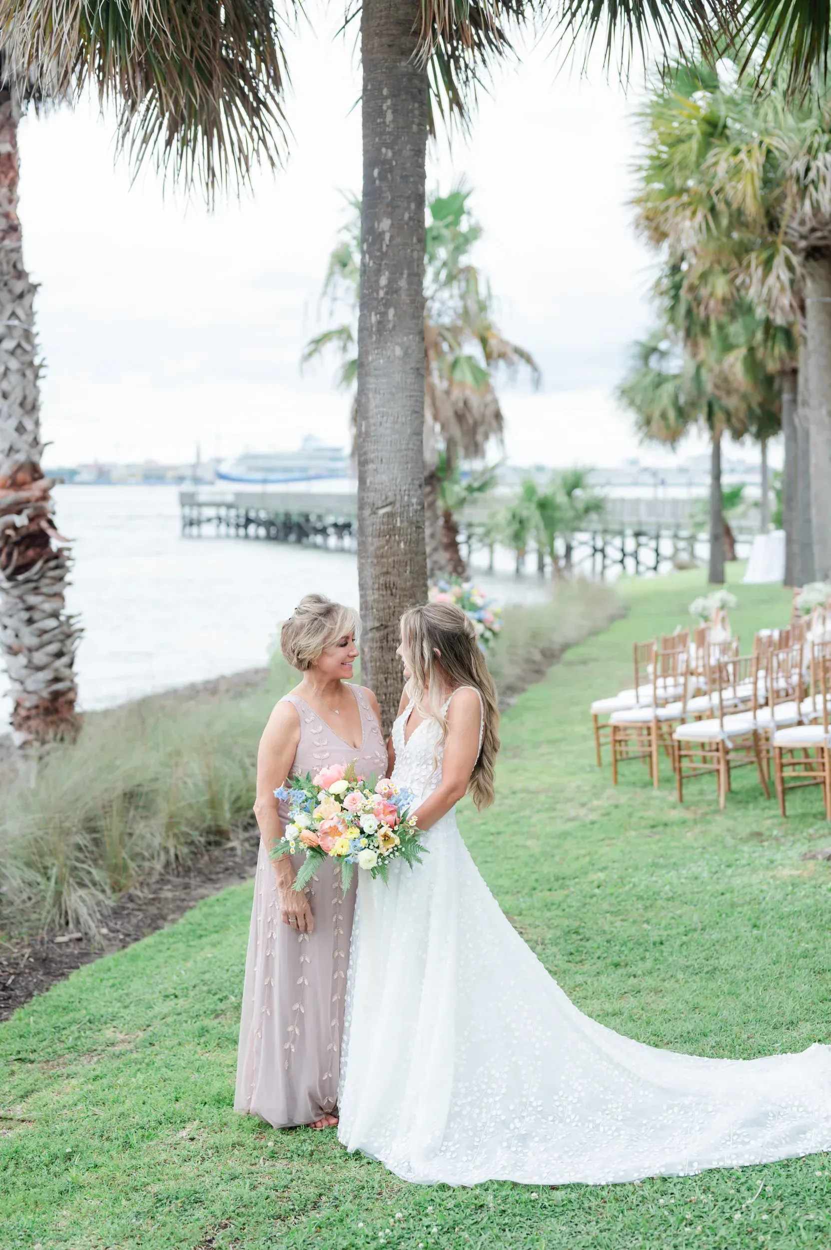 LEIGH HAYWARD PHOTOGRAPHY