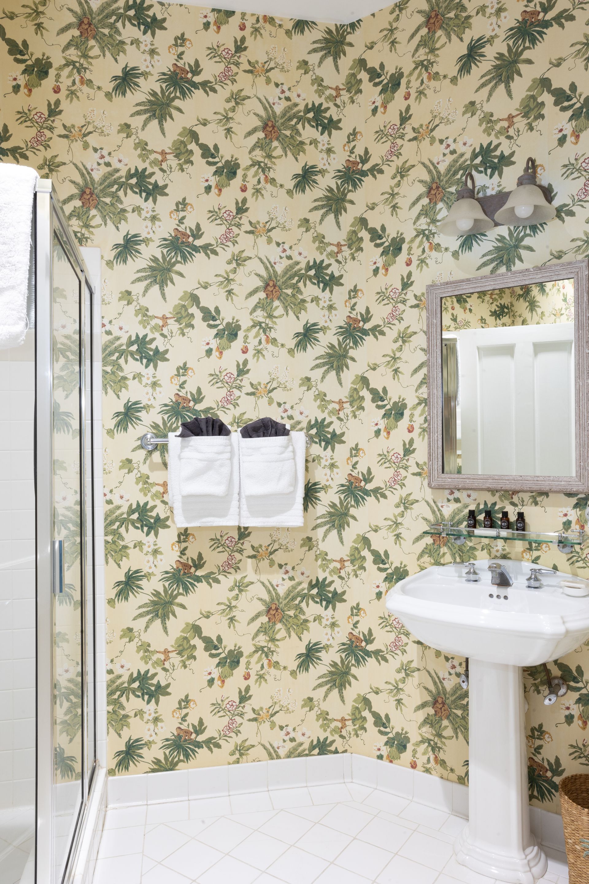 Full bathroom with stand up shower for each Cottages third bath.