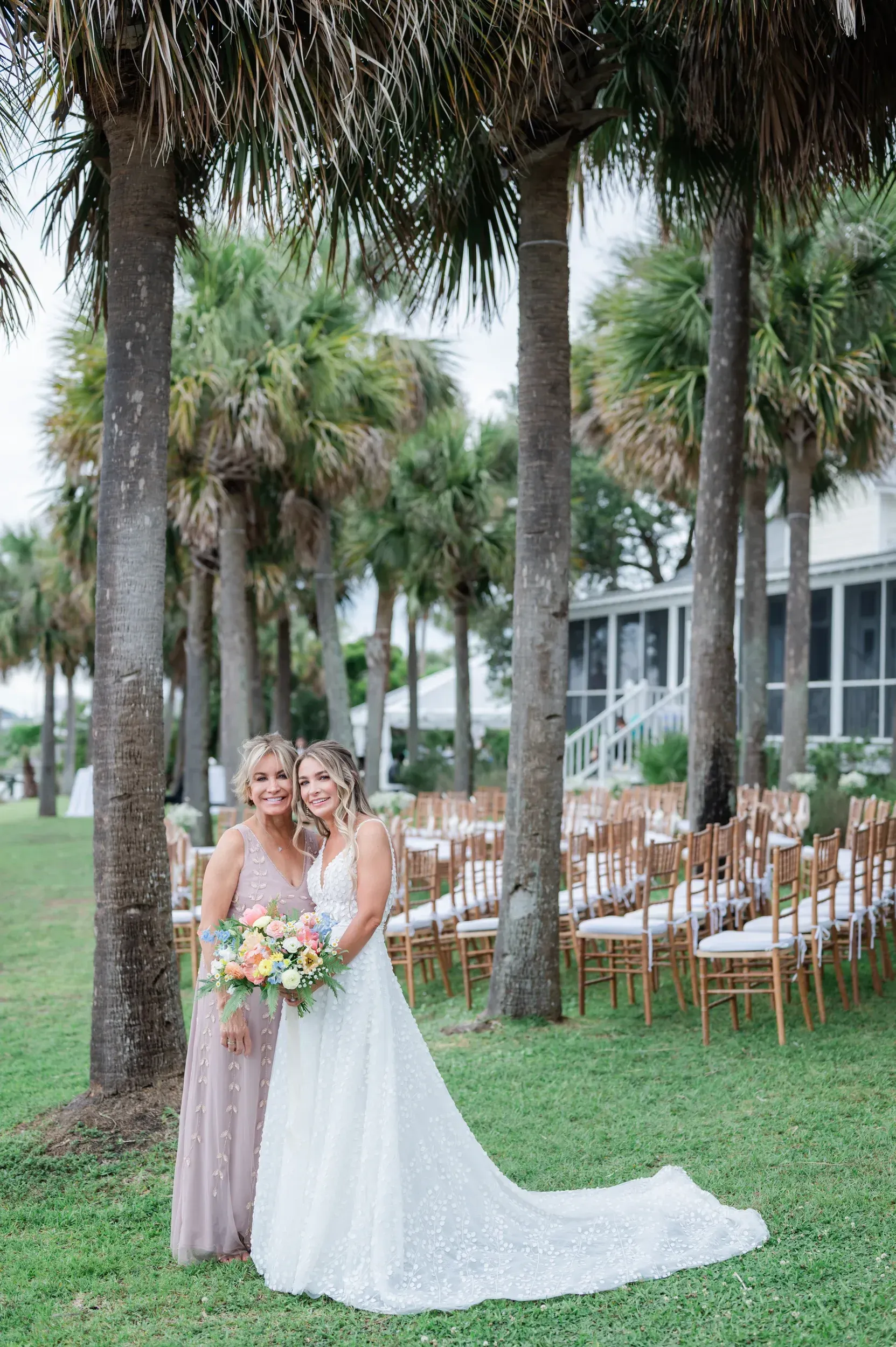 LEIGH HAYWARD PHOTOGRAPHY