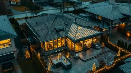 A beautiful arbor is the centerpiece of this garden, highlighted by our Coquitlam landscape lighting. Our landscape lighting Coquitlam team illuminates special features in Austin Heights. Keywords: garden feature, arbor lighting, accent lighting.