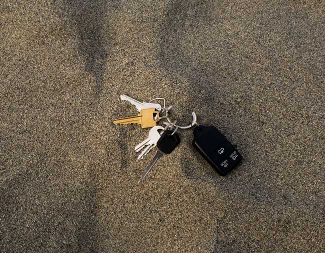 The keys of a person that needs an emergency locksmith in Moorebank