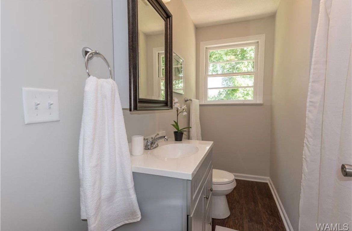 Henderson Bath After — Tuscaloosa, AL — Toby Nichols Construction