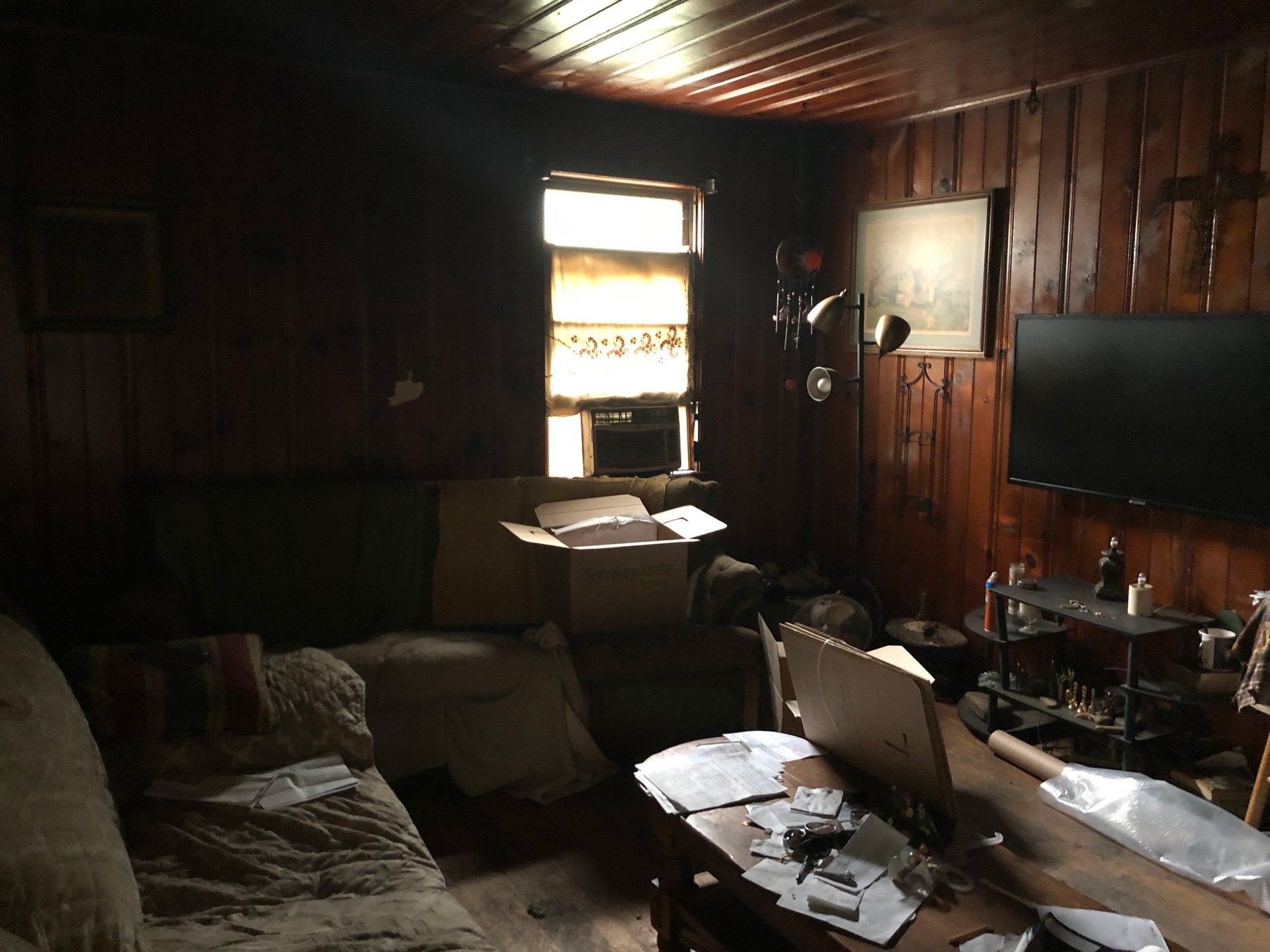 Henderson Family Room Before — Tuscaloosa, AL — Toby Nichols Construction