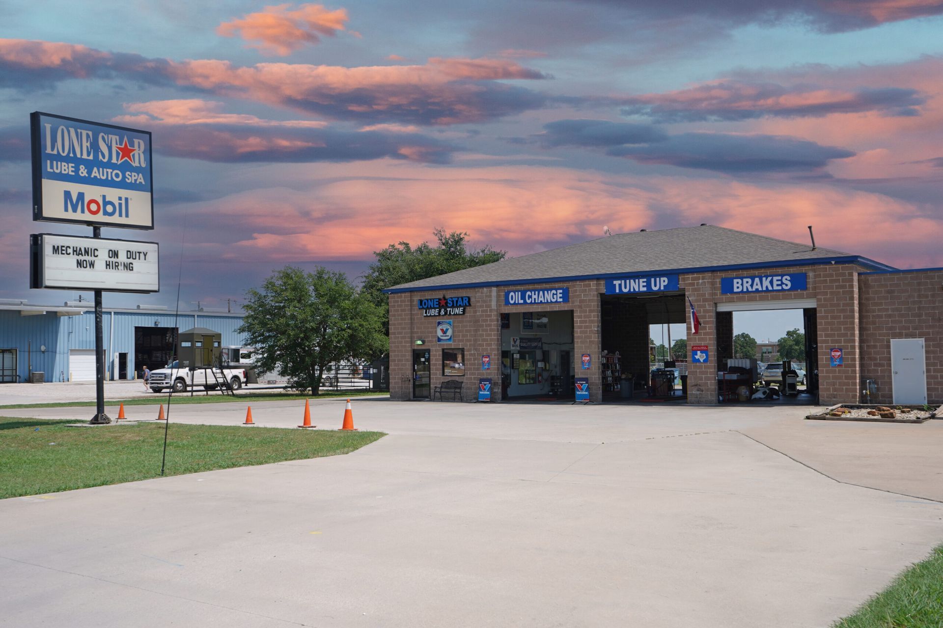 Bridgeport Auto Repair | Lone Star Lube & Tune