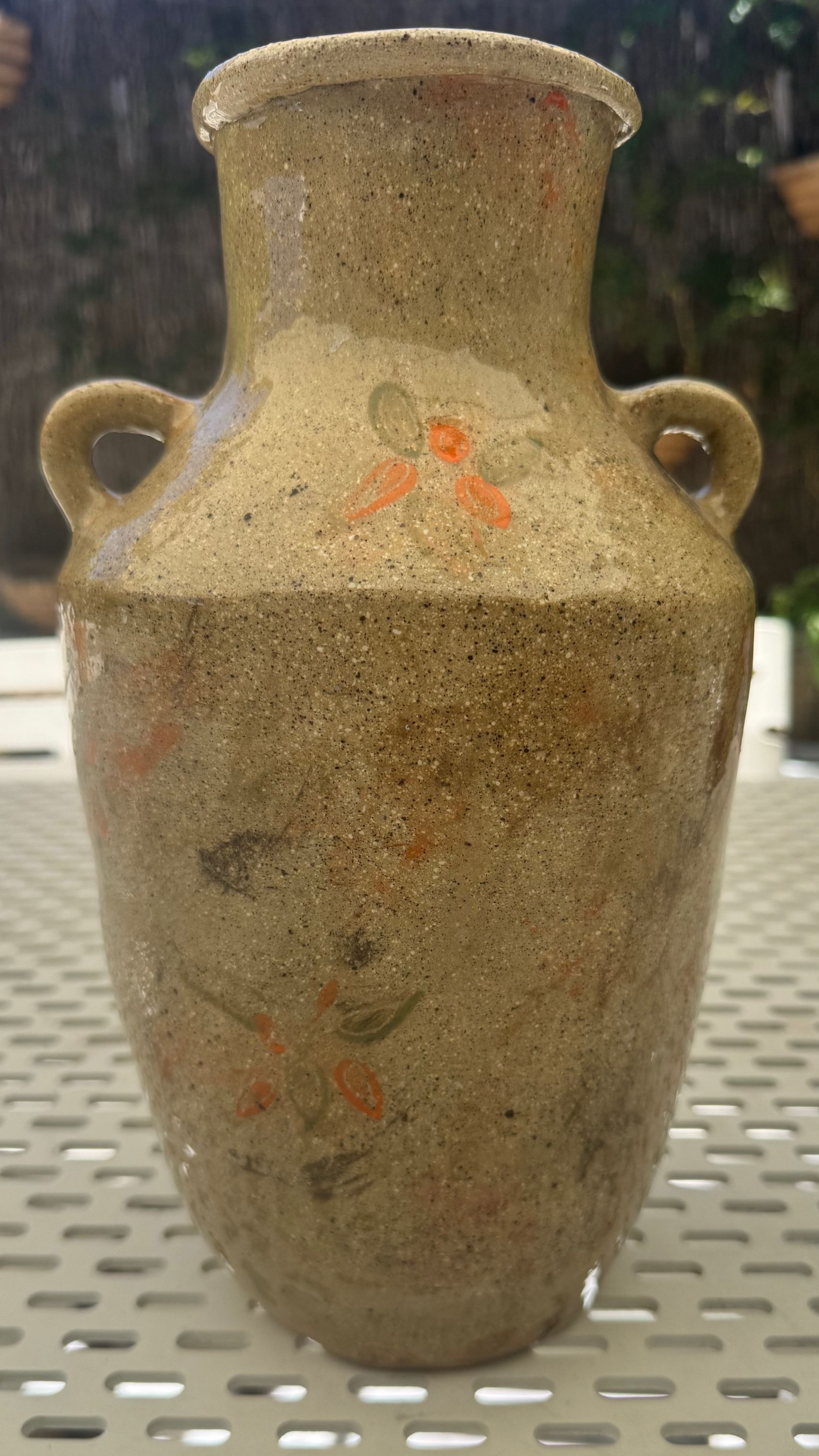 Amphora 4