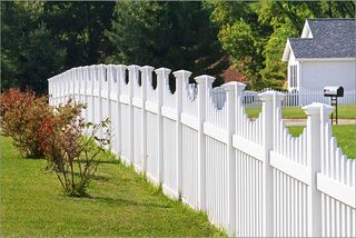 PVC Fence ─ White PVC Fencing in Grand Rapids, MI