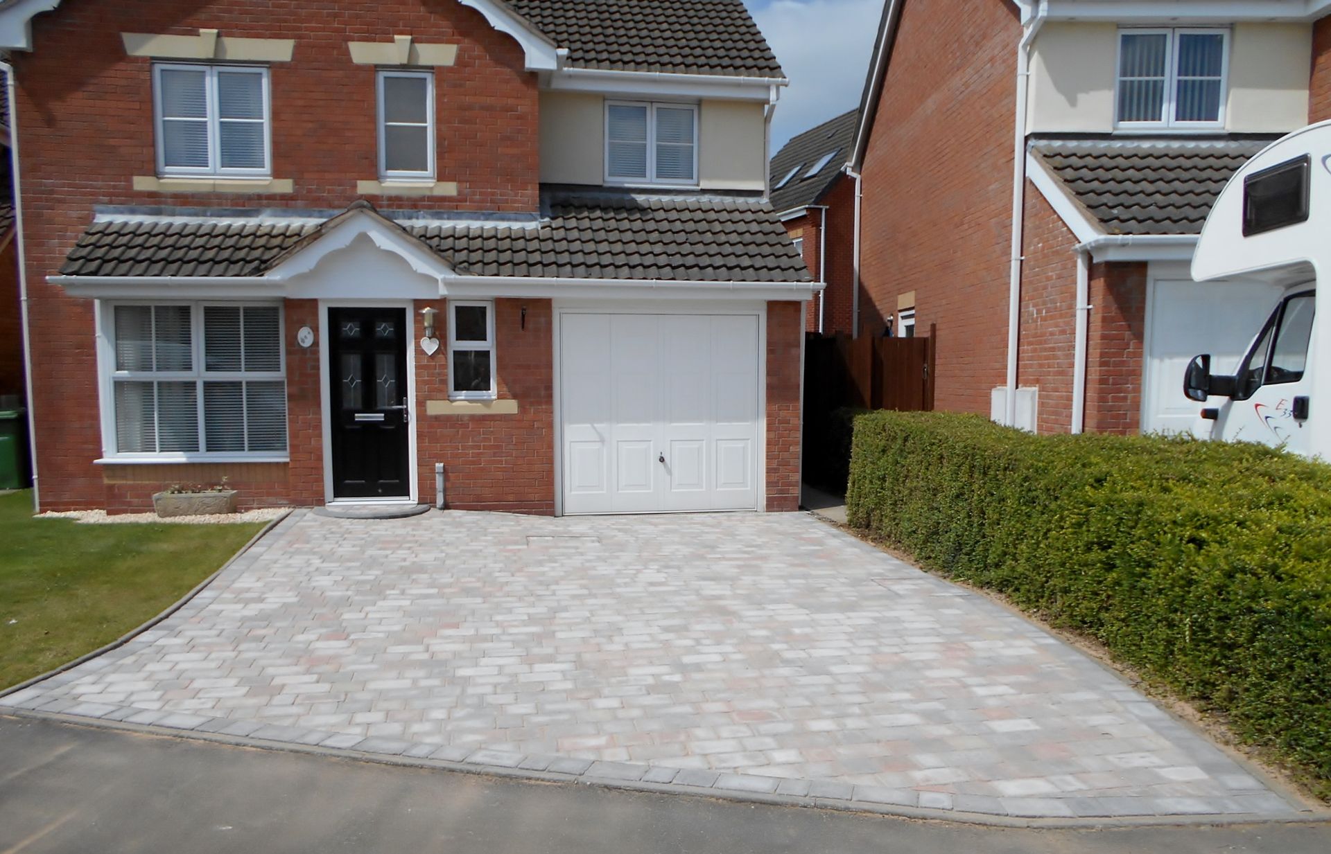 Driveway in Beautiful Paving Setts by A1 Creative Driveways Coventry