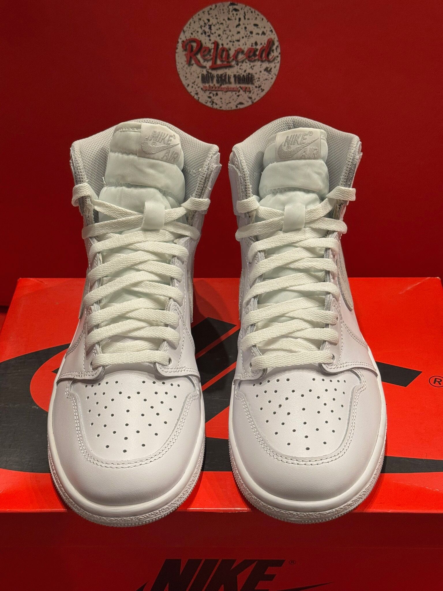 8.5M Jordan 1 Retro High ‘85 Neutral Grey