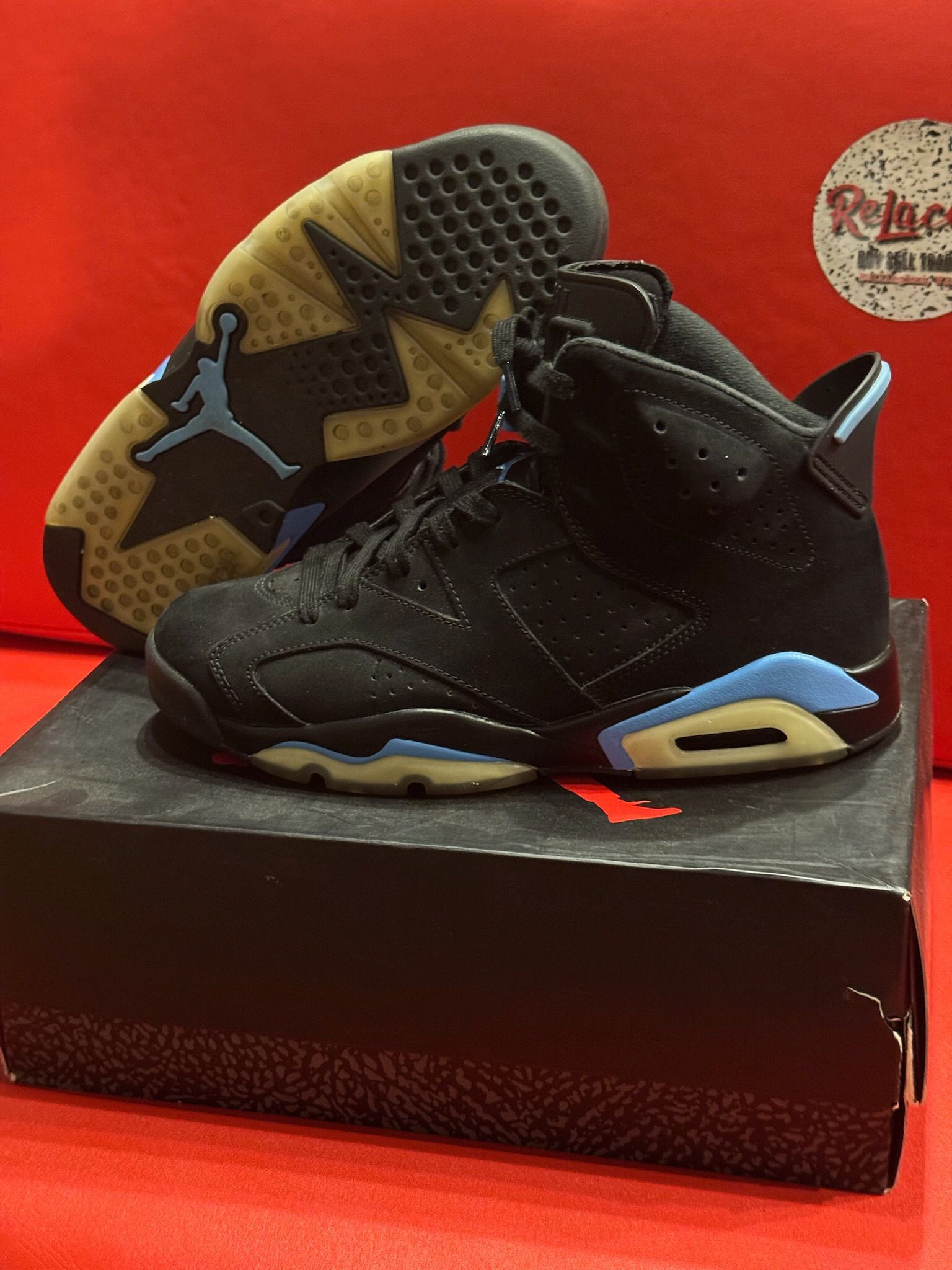 8.5M Jordan 6 UNC
