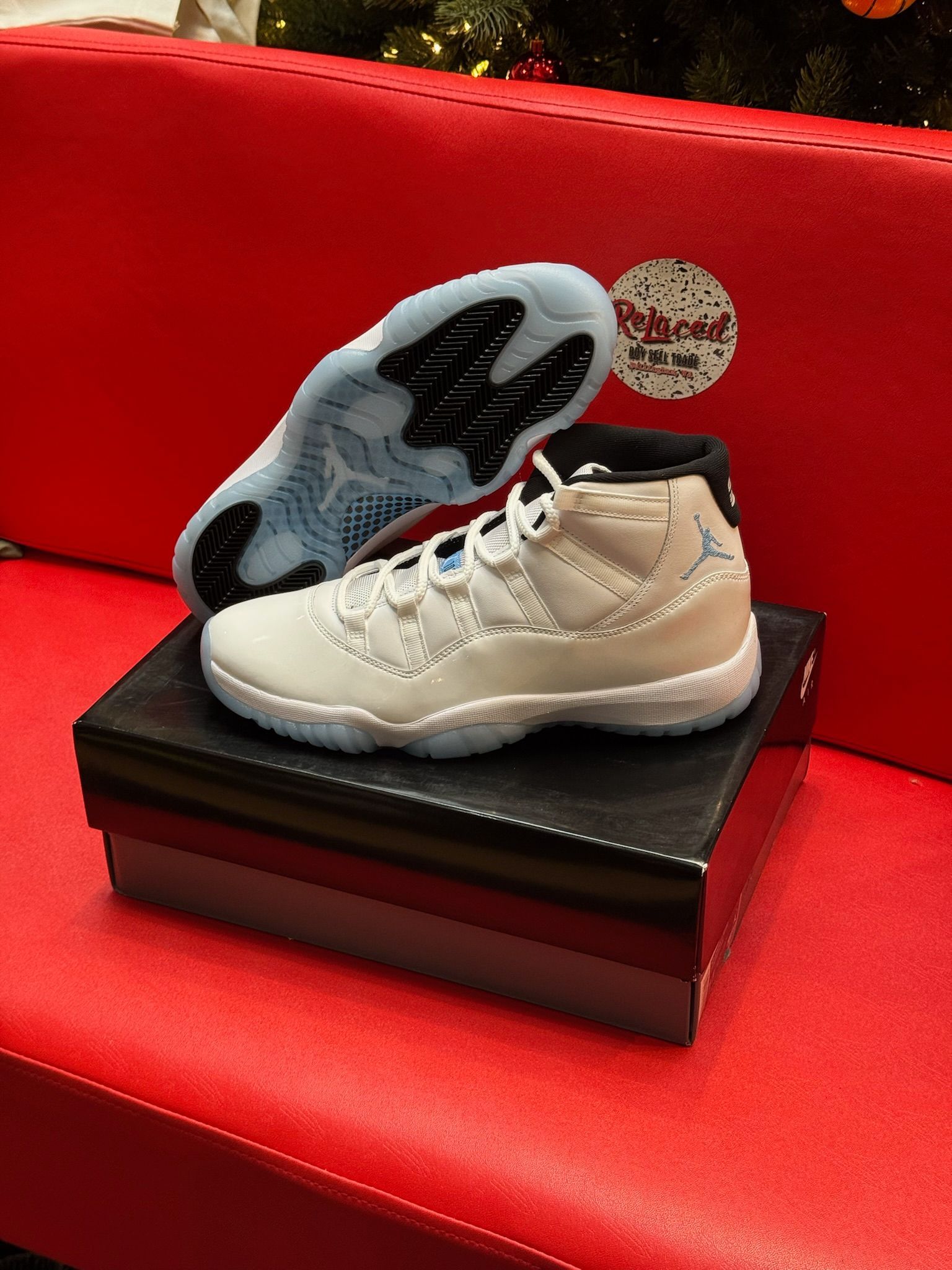 11M Jordan 11 Legend Blue
