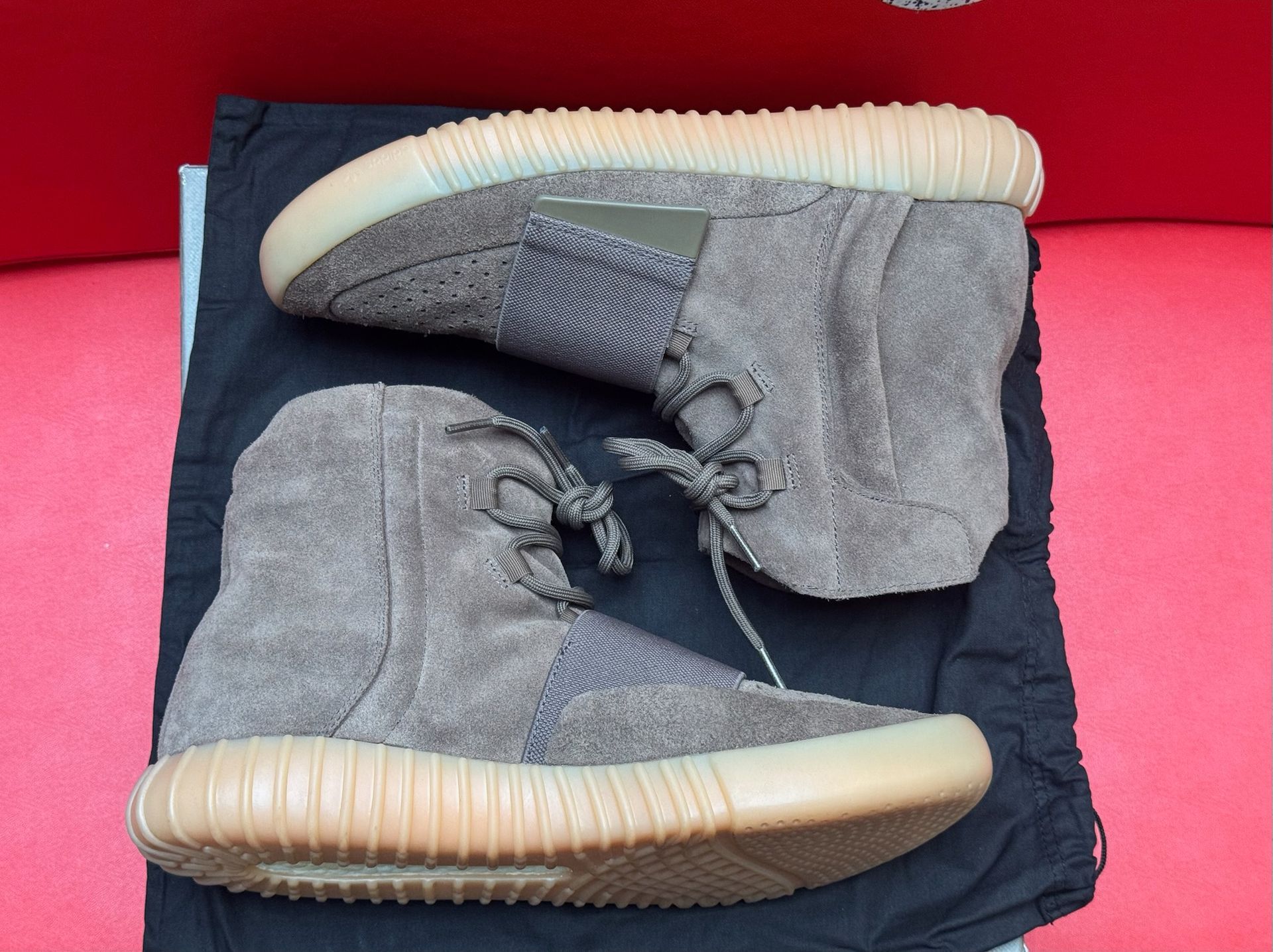 11M Adidas Yeezy Boost 750 Chocolate