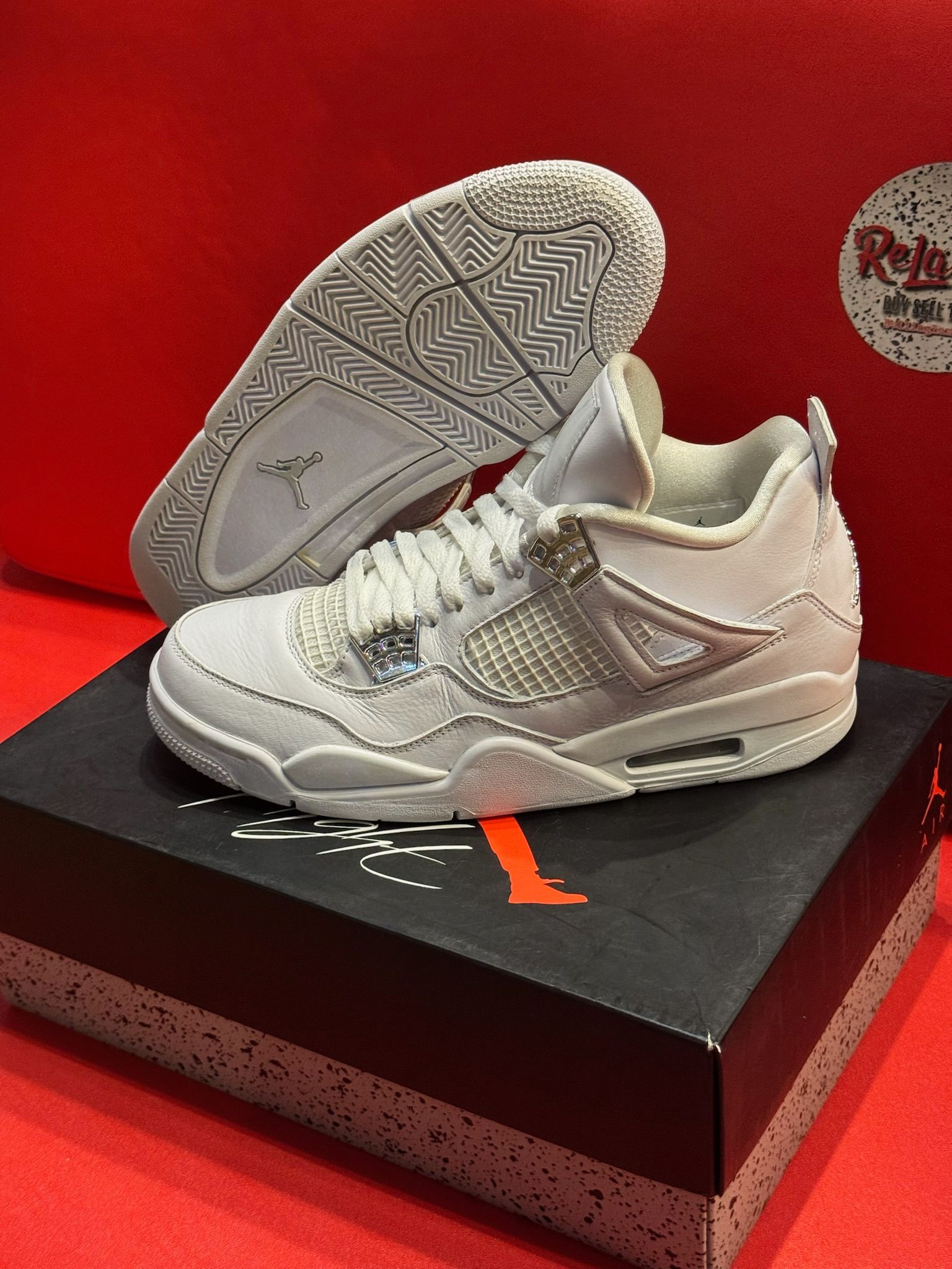 8.5M Jordan 4 Retro Pure Money